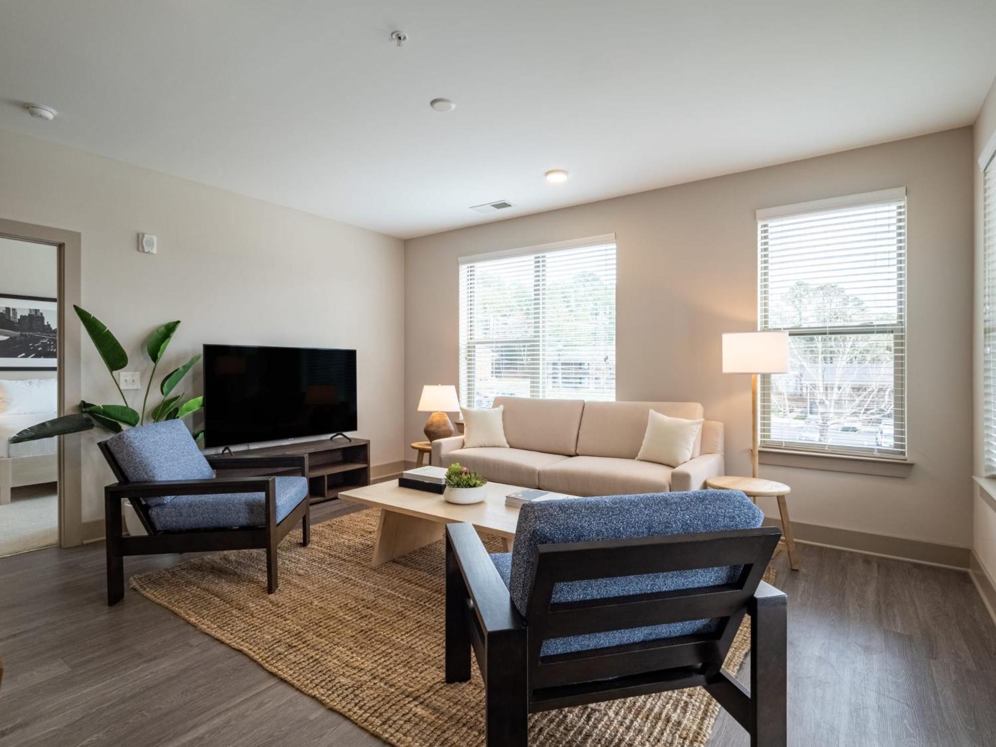 Raleigh Vacations - Modish and Spacious Apartments at The Exchange on Erwin in Durham, North Carolina - Property Image 22