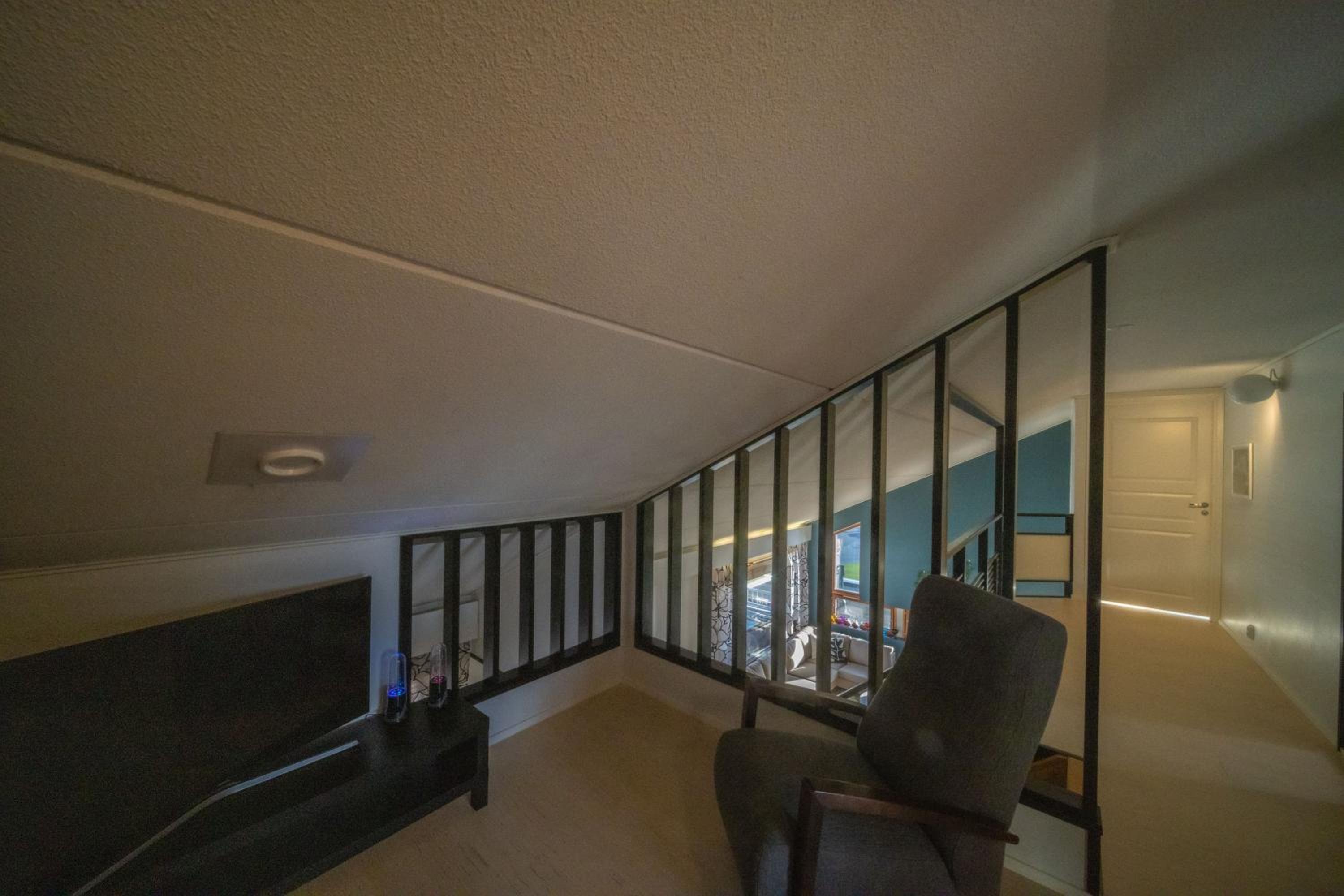 Arctic Penthouse