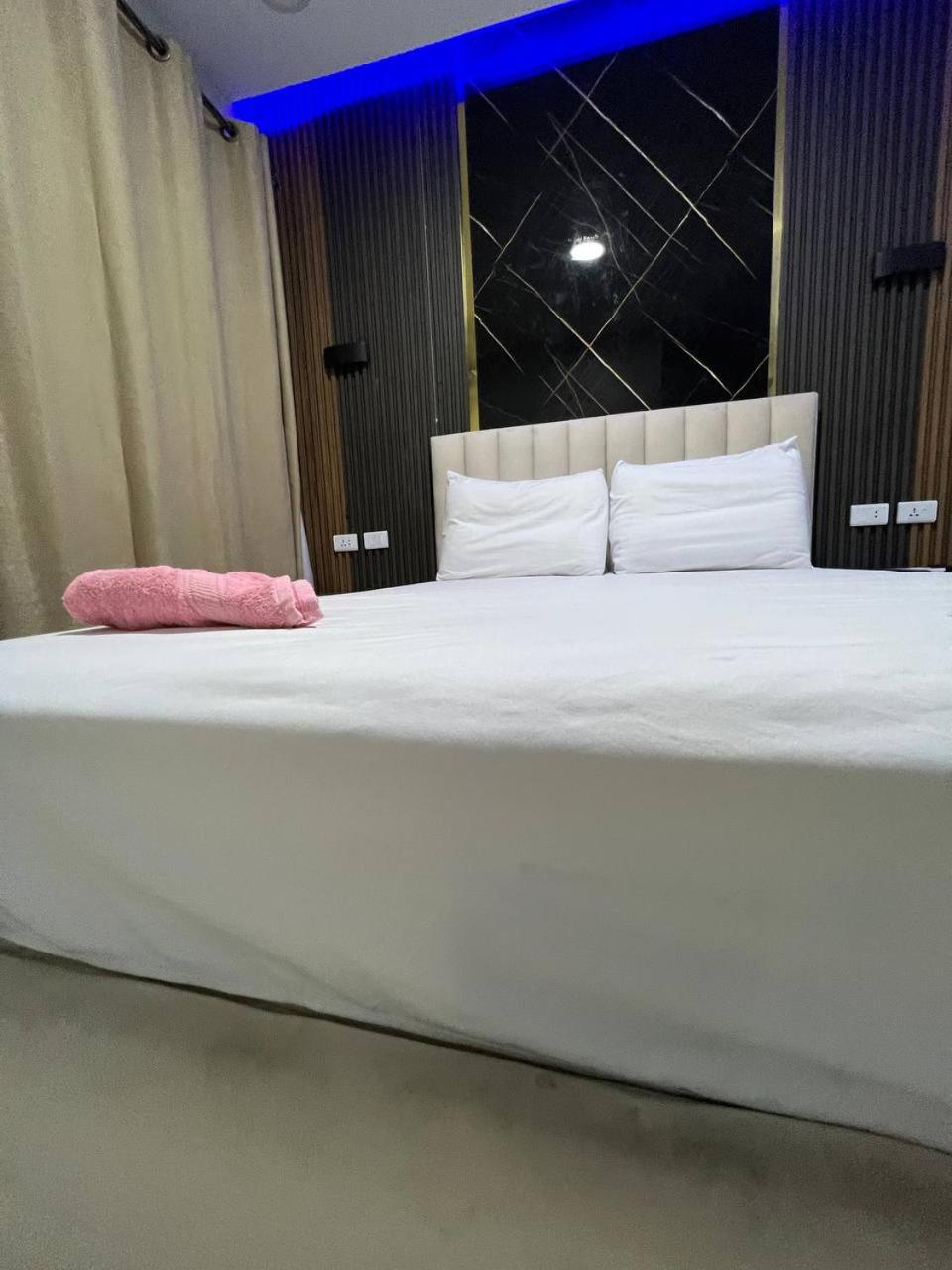 Lucky room