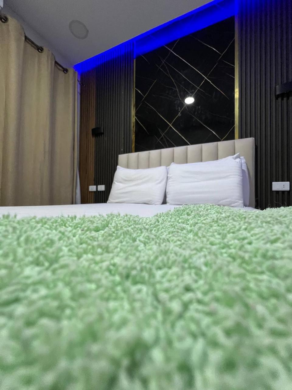 Lucky room