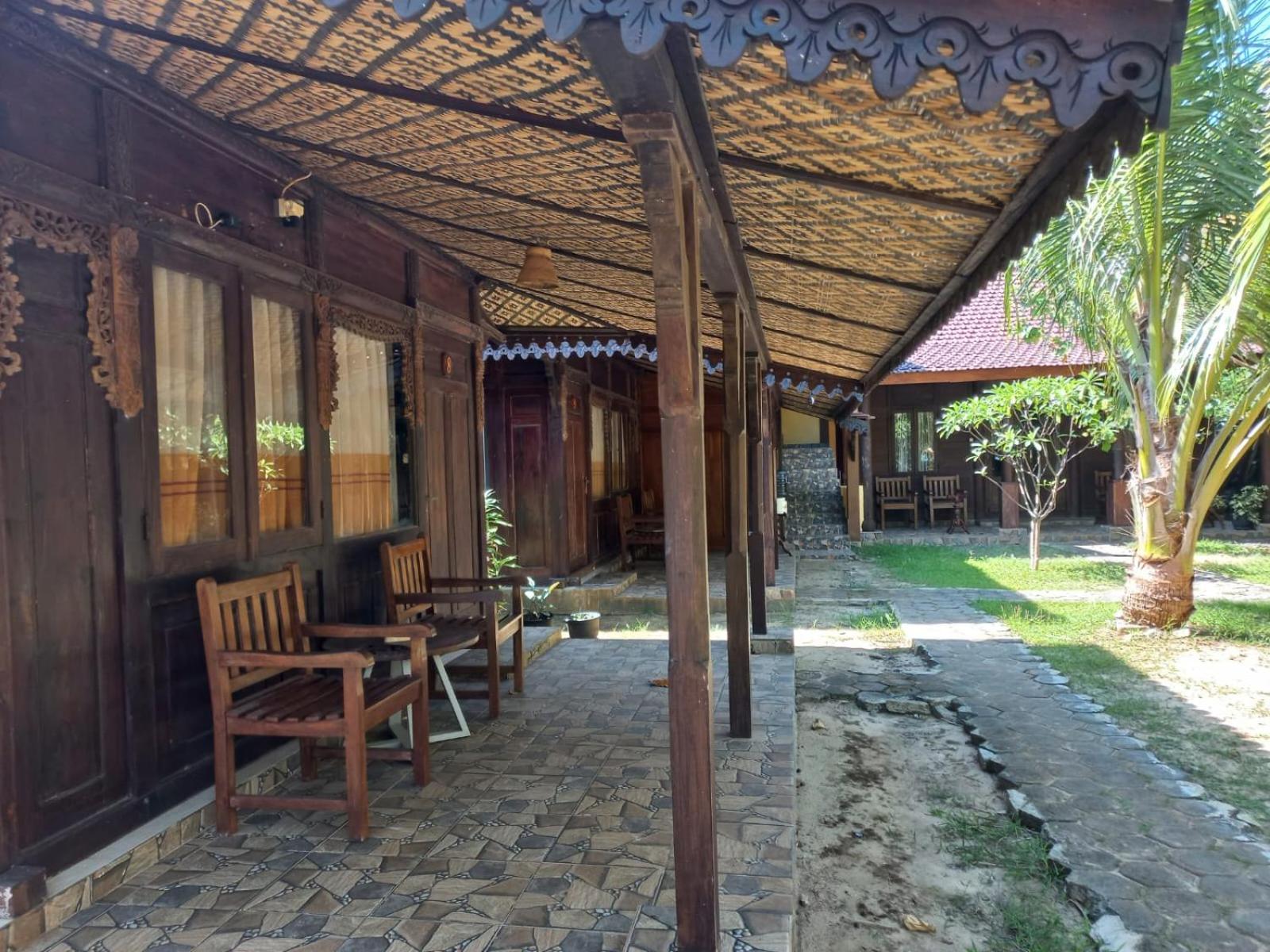 Omah Laut Bondo Jepara - by the beach, direct view of the sea, great base for water sports view 4