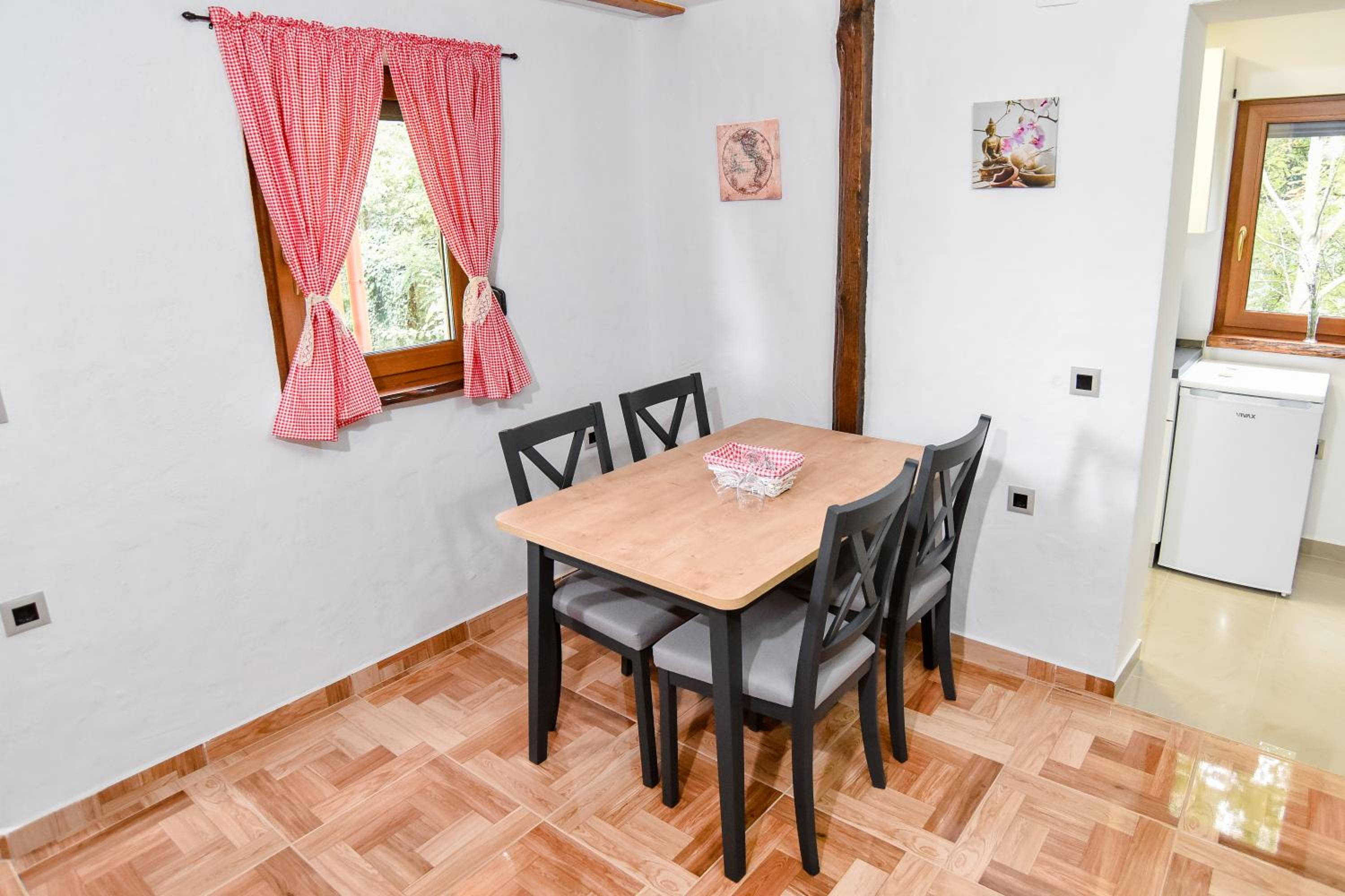 Kuća za odmor Petra view 2