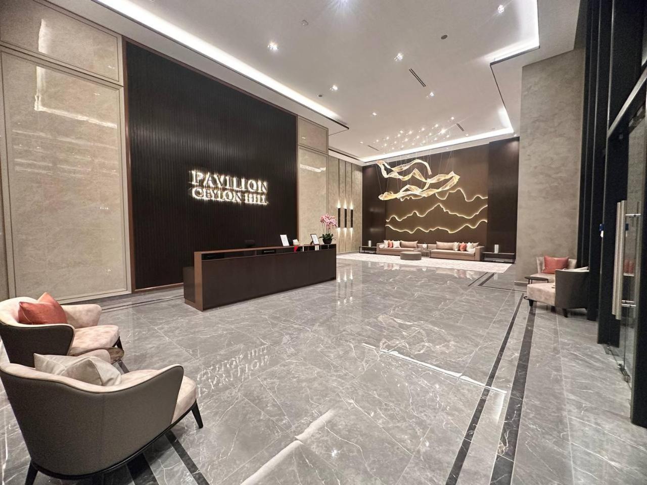 Luxury 2BR KL View, Infinity Pool, Walk to Pavilion and Jalan Alor