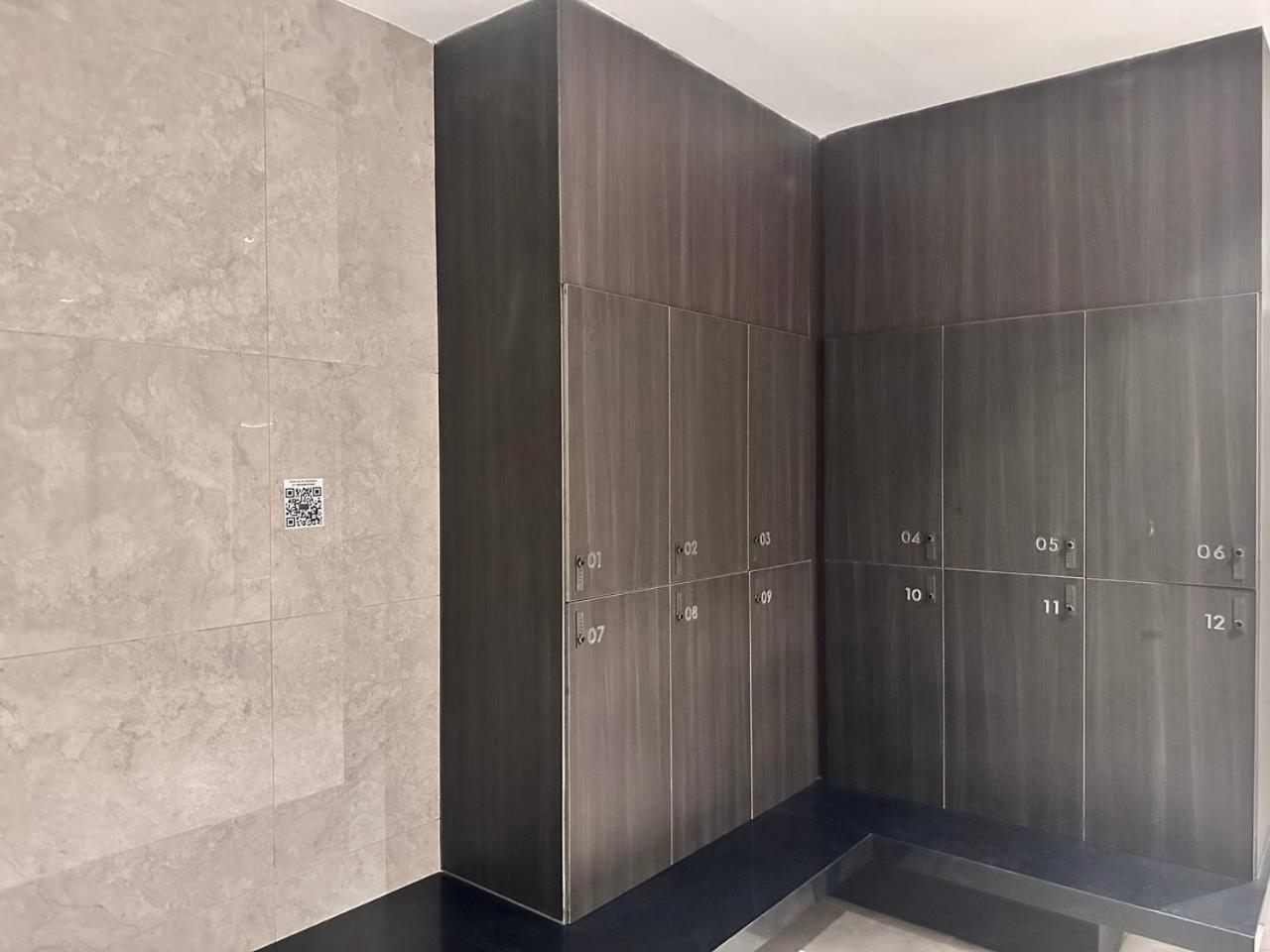 Luxury 2BR KL View, Infinity Pool, Walk to Pavilion and Jalan Alor