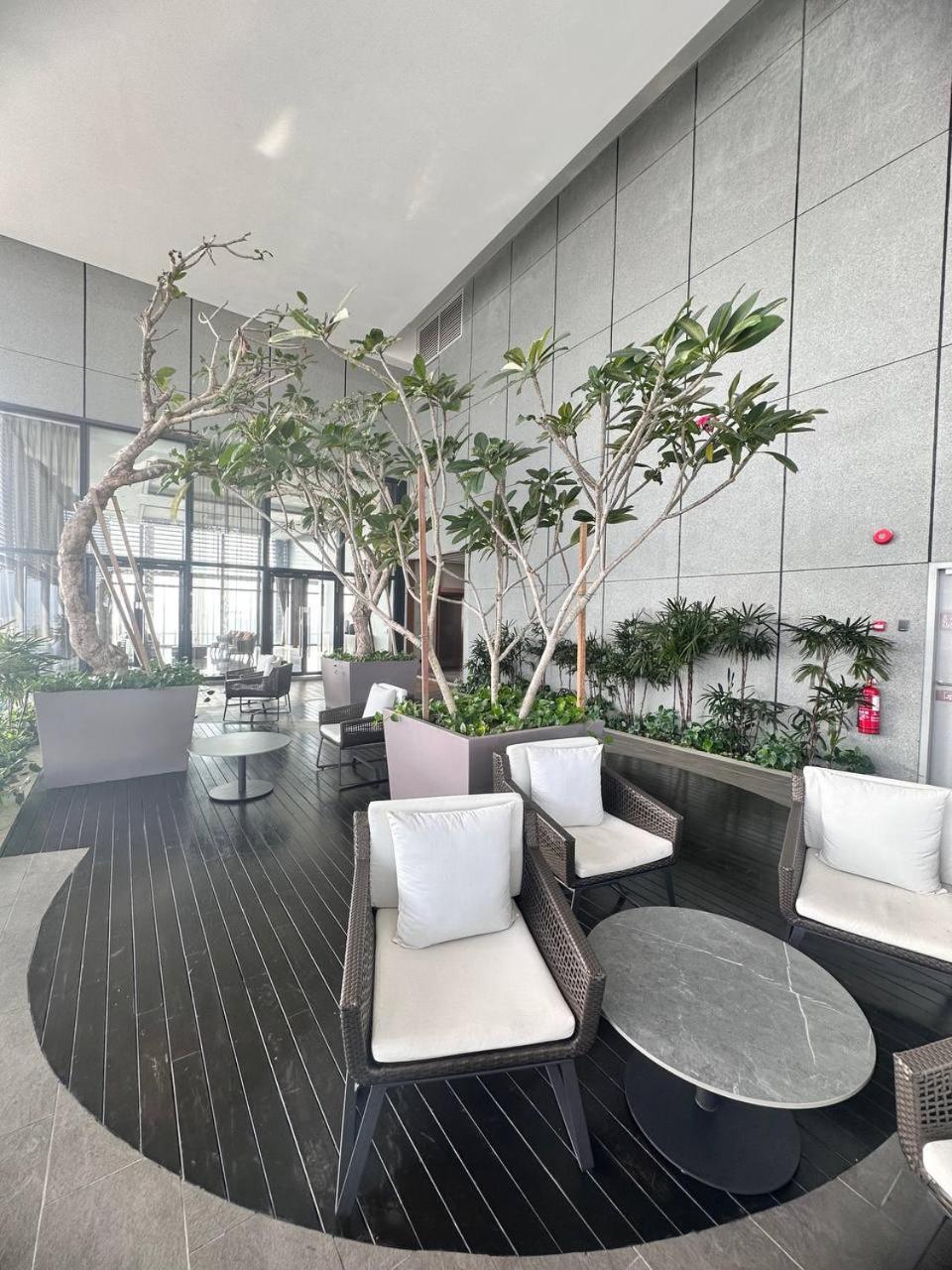 Luxury 2BR KL View, Infinity Pool, Walk to Pavilion and Jalan Alor