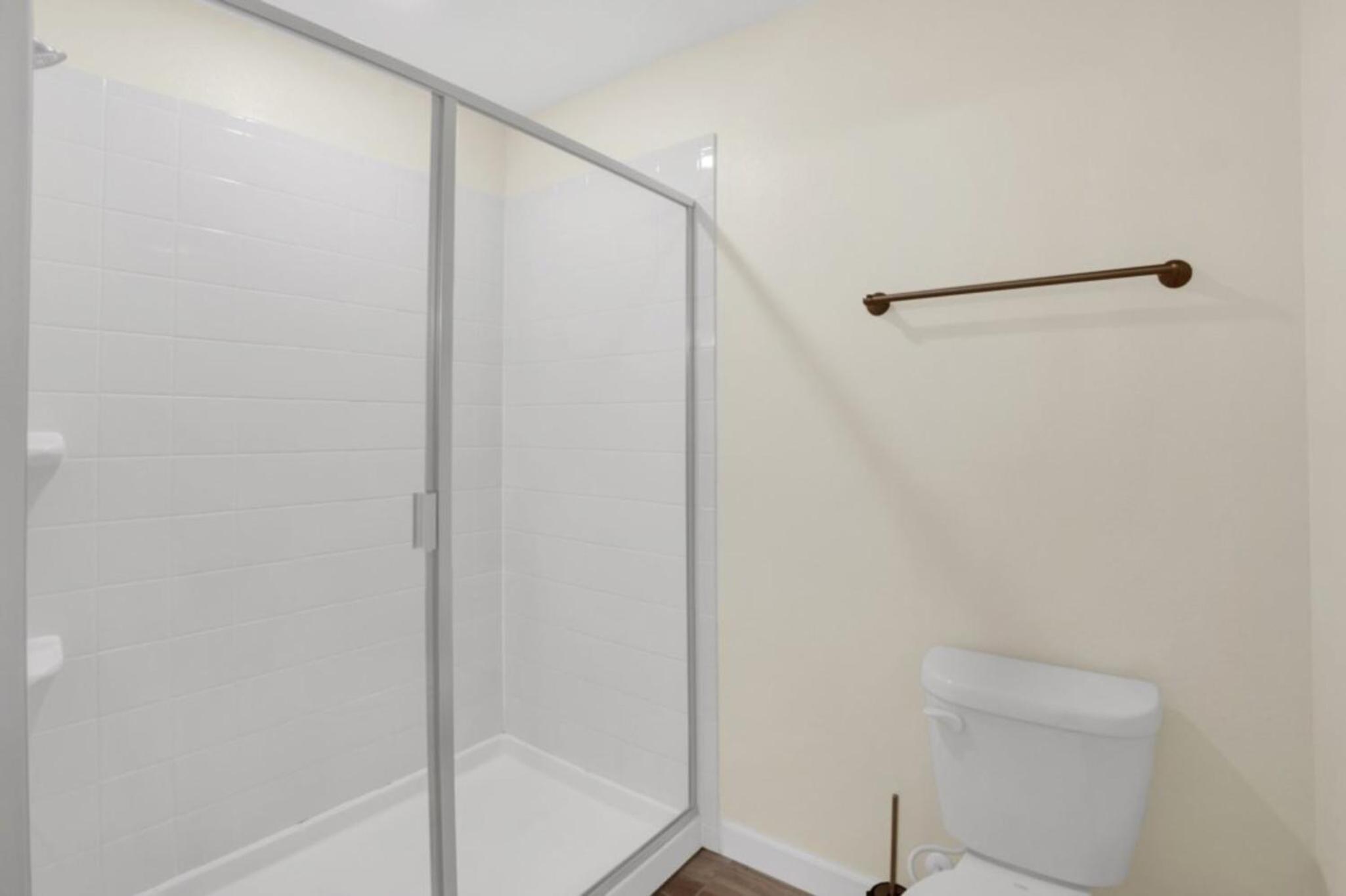 Champion Gates Welcomes Multi-Family and Groups to Enjoy Our Spacious Rooms view 5
