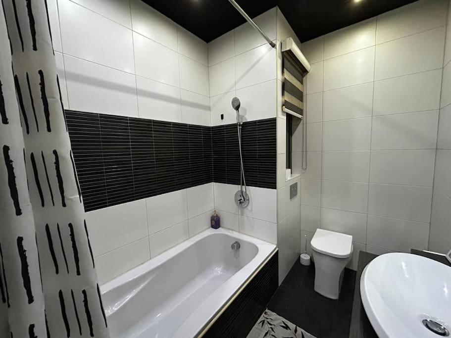 Salina Maisonette - Pool access view 3
