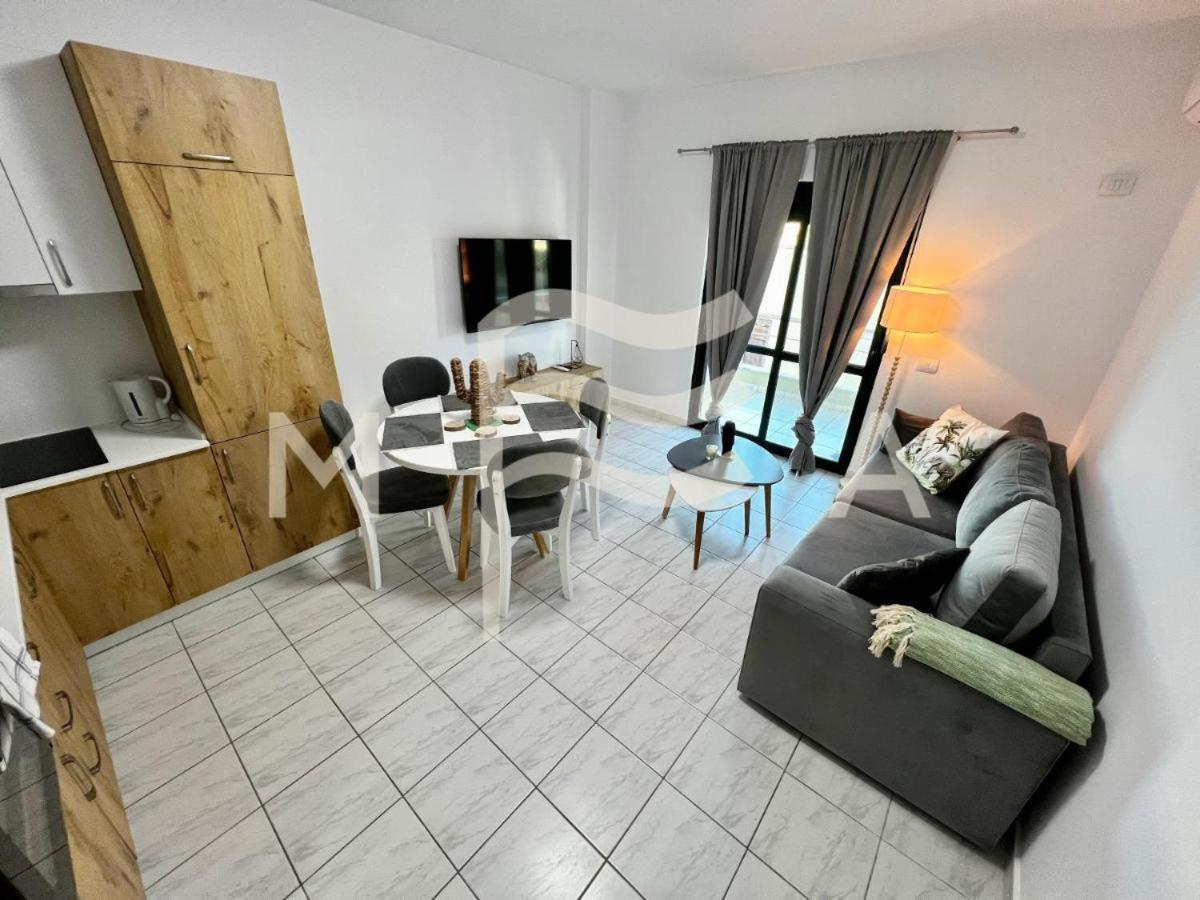 Tiara Beach Apartment