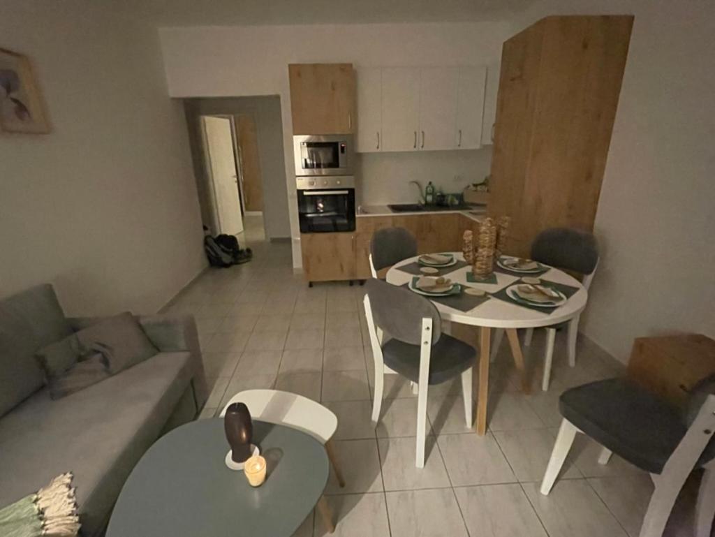 Tiara Beach Apartment