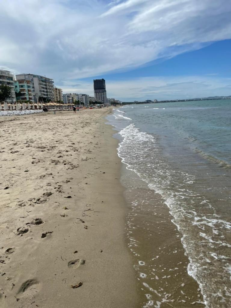 Tiara Beach Apartment