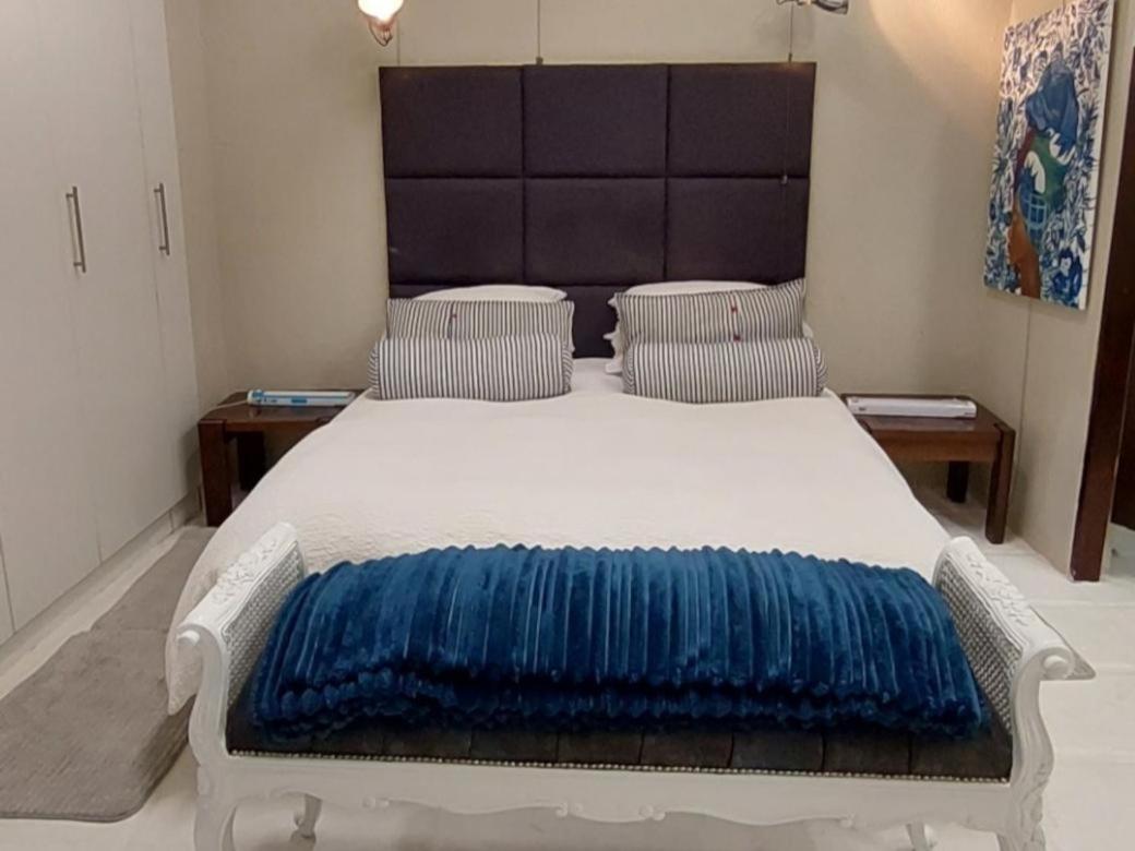 Palmetta Cottage