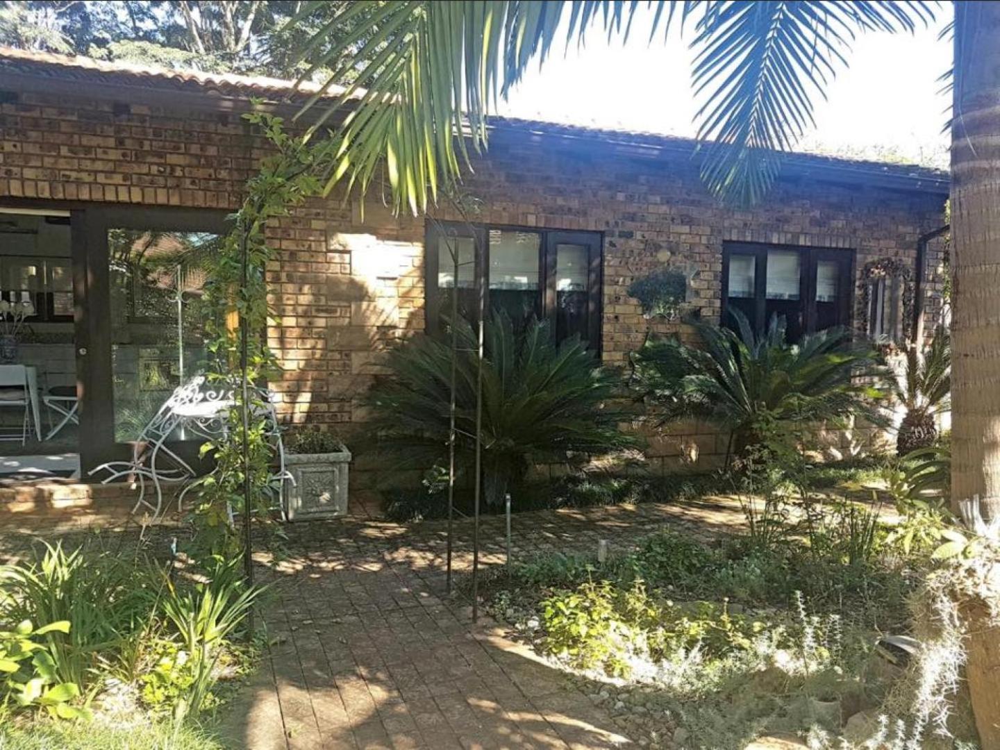 Palmetta Cottage