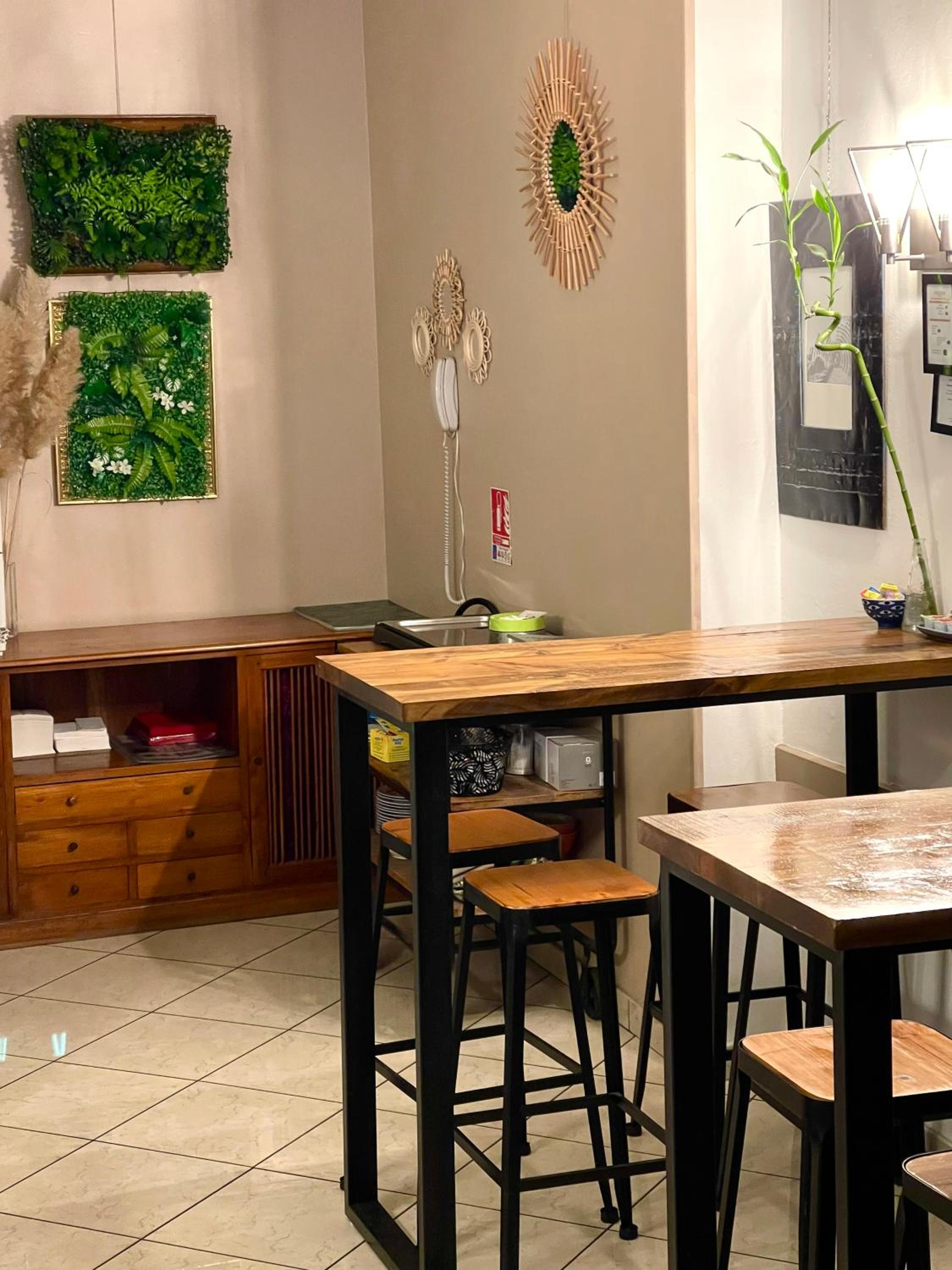 Montpellier Vacations - Hotel Colisee-Verdun Centre Gare Saint-Roch - Property Image 13