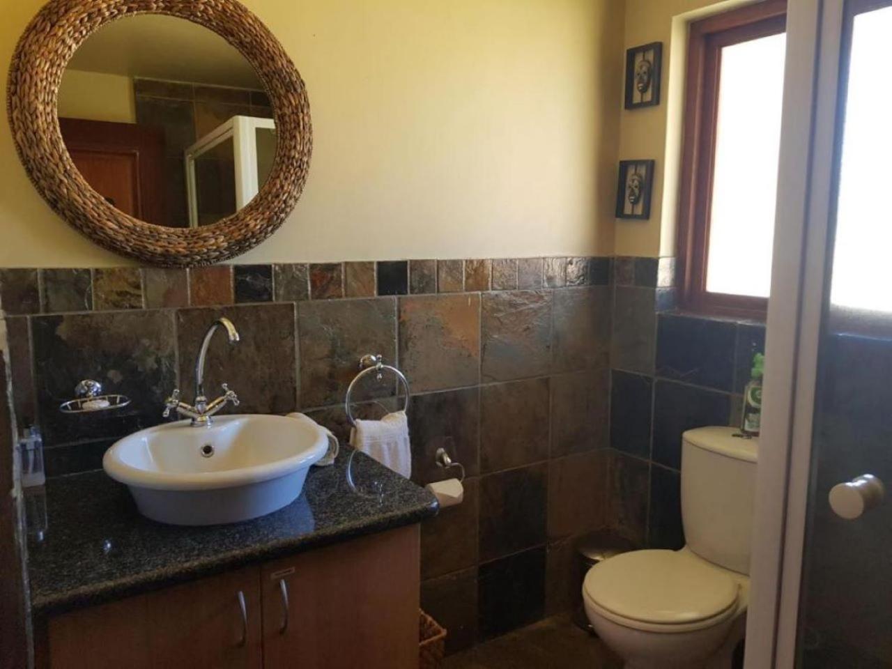 Zebula Golf and Wildlife Estate - Sparrows Nest Pax 16 - Moi Signature Luxury villa view 3