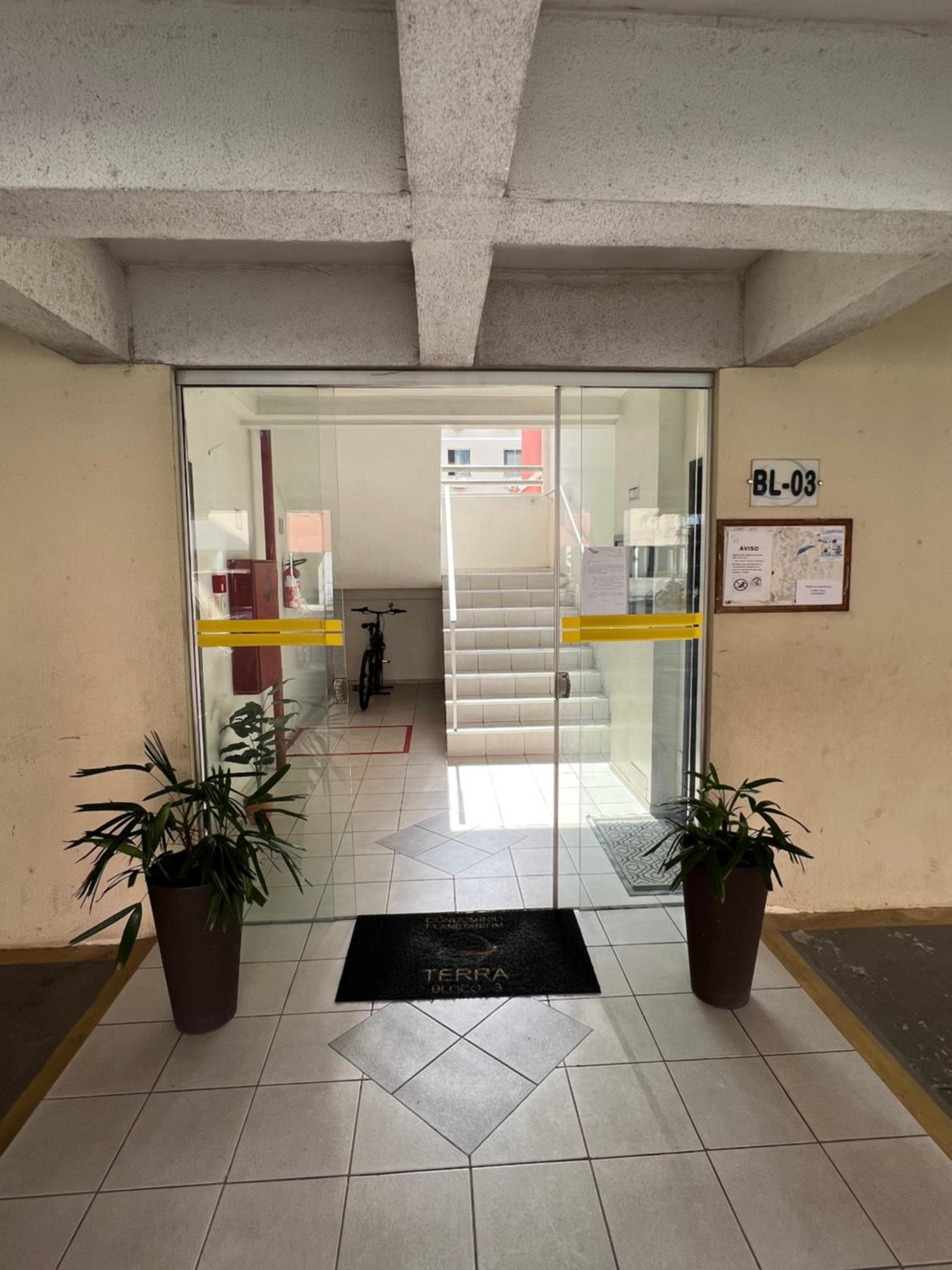 Apartamento em condomínio Belém