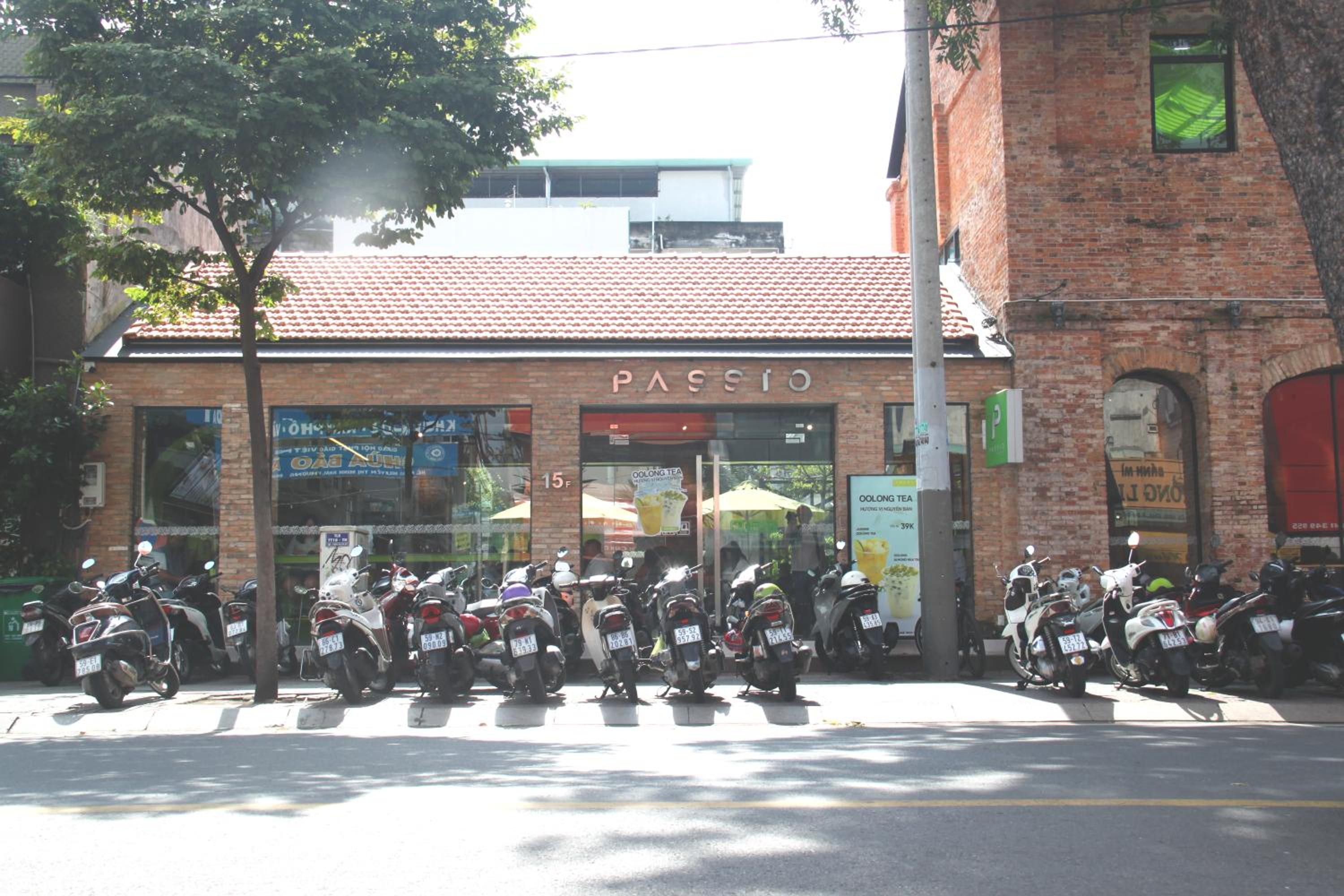 Huyen House