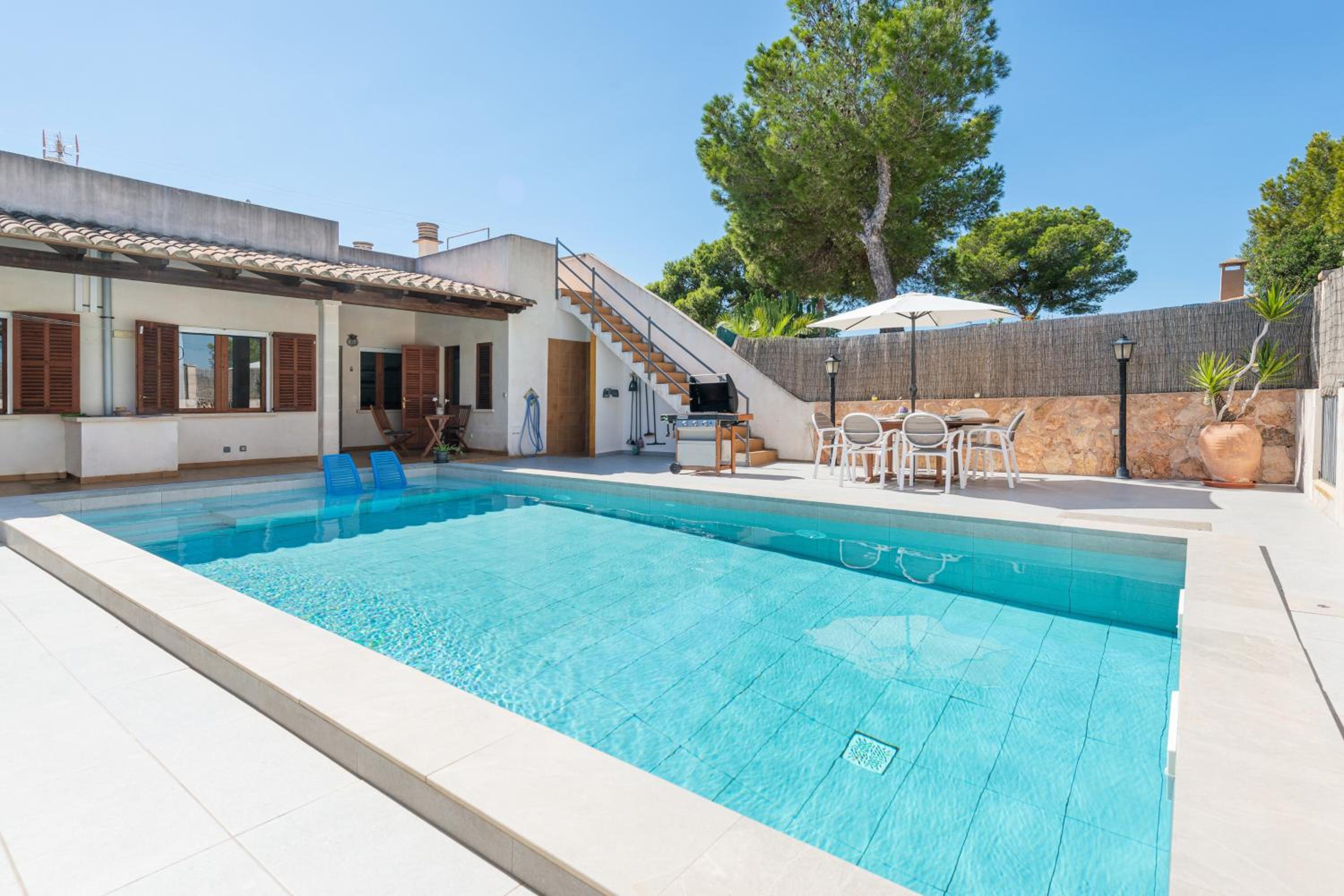 Garonda Villa
