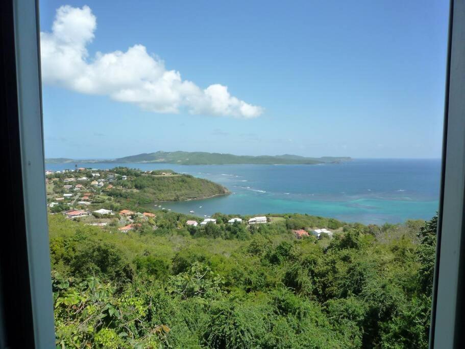 Petite maison meublée piscine Robert Martinique