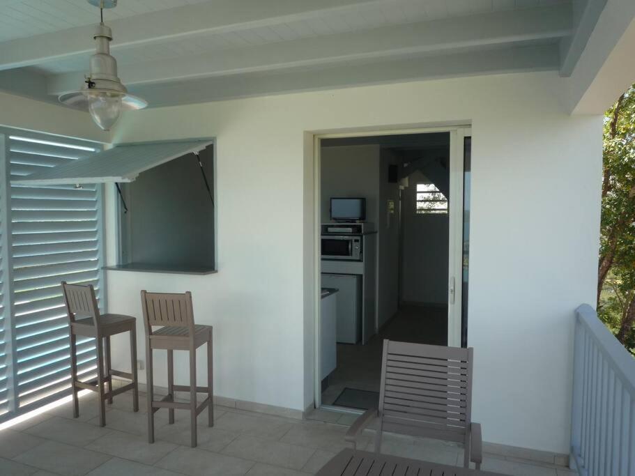 Petite maison meublée piscine Robert Martinique