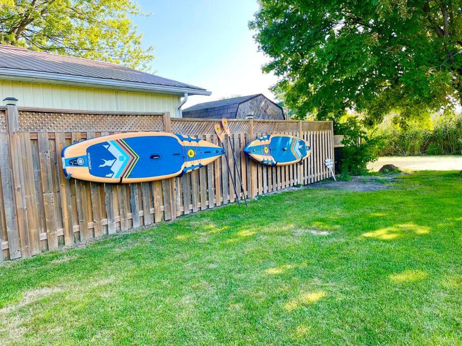 3 bedroom Poolside paradise near Marina