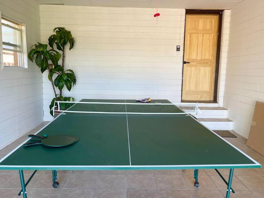 3 bedroom Poolside paradise near Marina