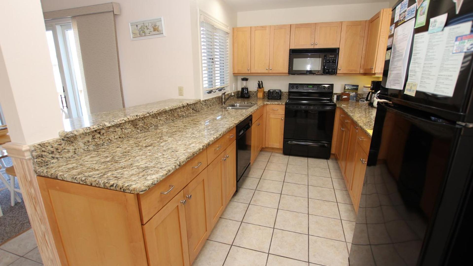 Oceanside, close to beach, Community Pools, Community Tennis, 643, Ocean Dream view 4