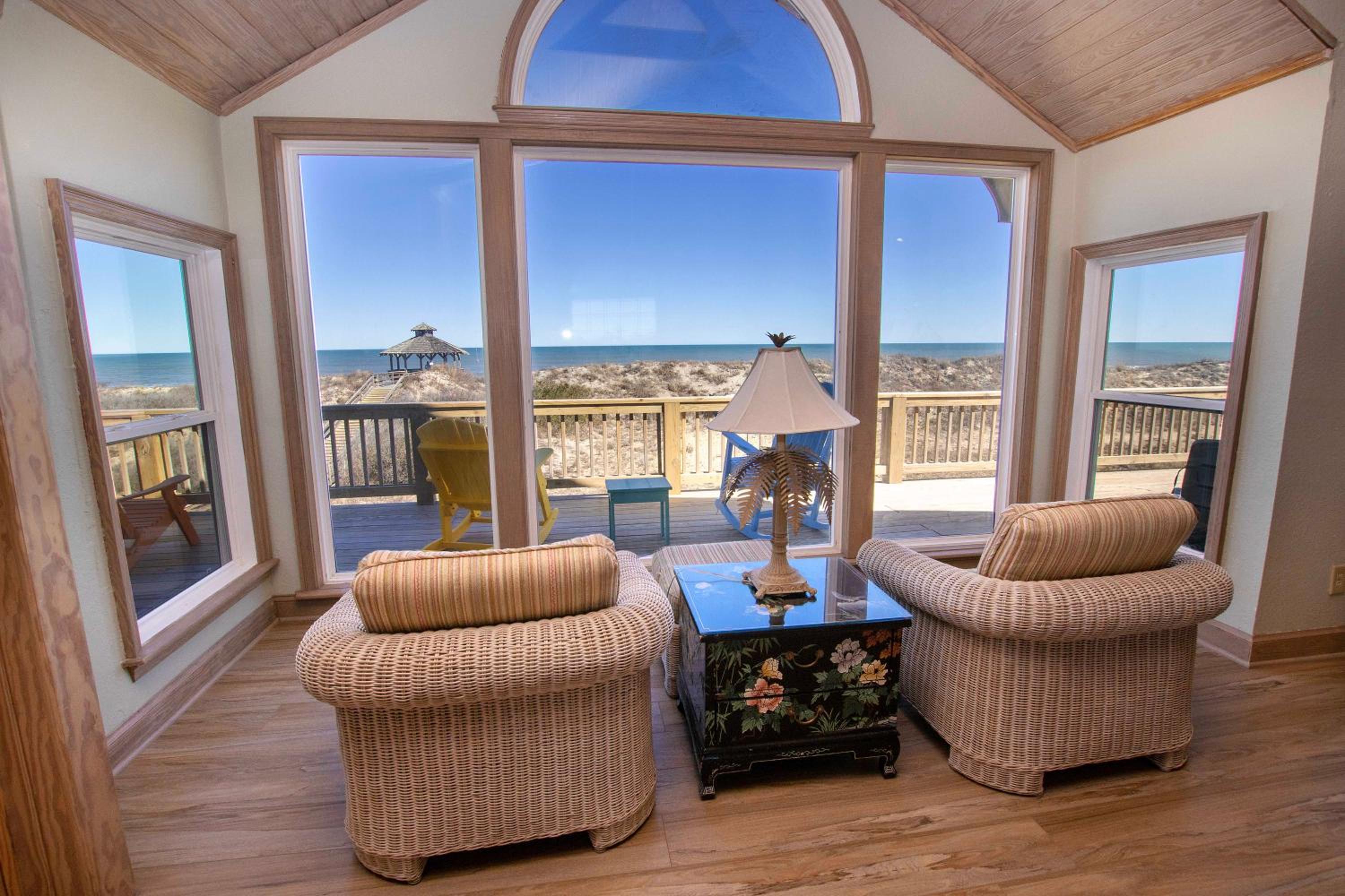 703, Kidz Escape- Oceanfront, Ocean Views, Elevator, Rec Room! view 2