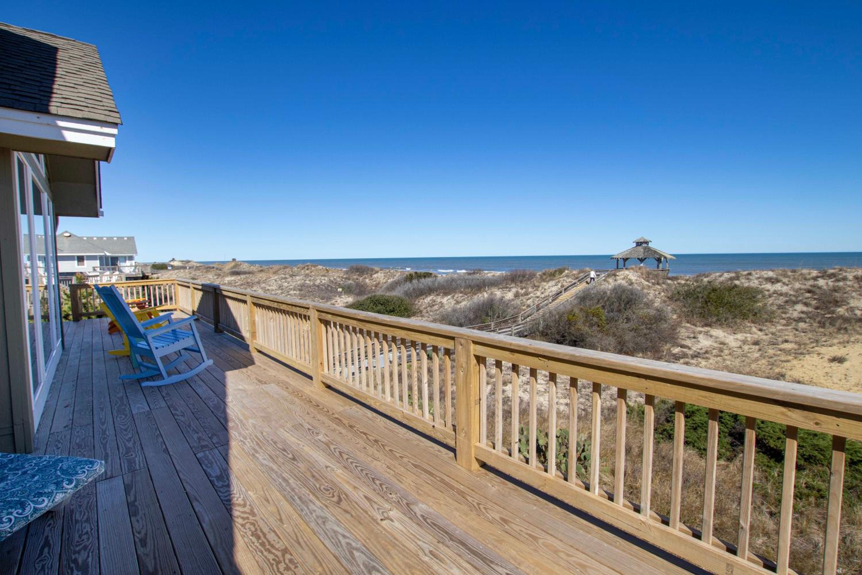 703, Kidz Escape- Oceanfront, Ocean Views, Elevator, Rec Room! view 4