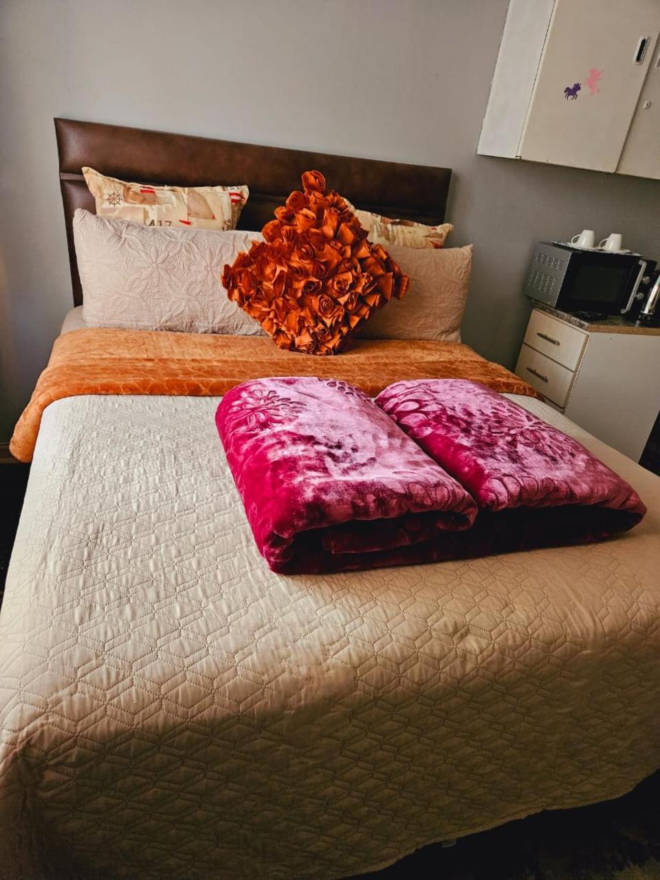 HAPPY STAY GUEST HOUSE KLERKSDORP