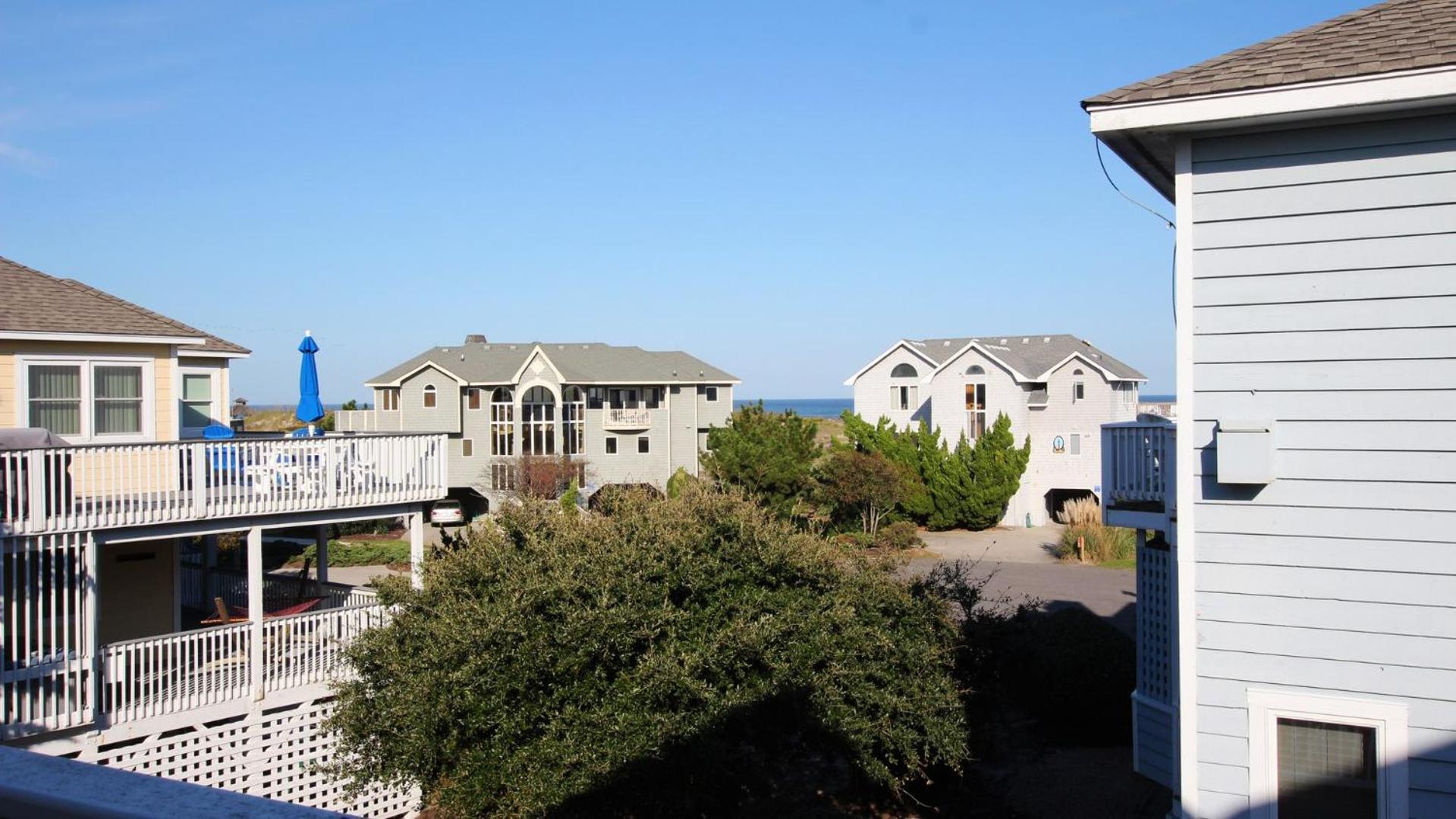 Oceanside, Ocean Views, Hot Tub, Close to Beach Access, 743, Golden Days view 4
