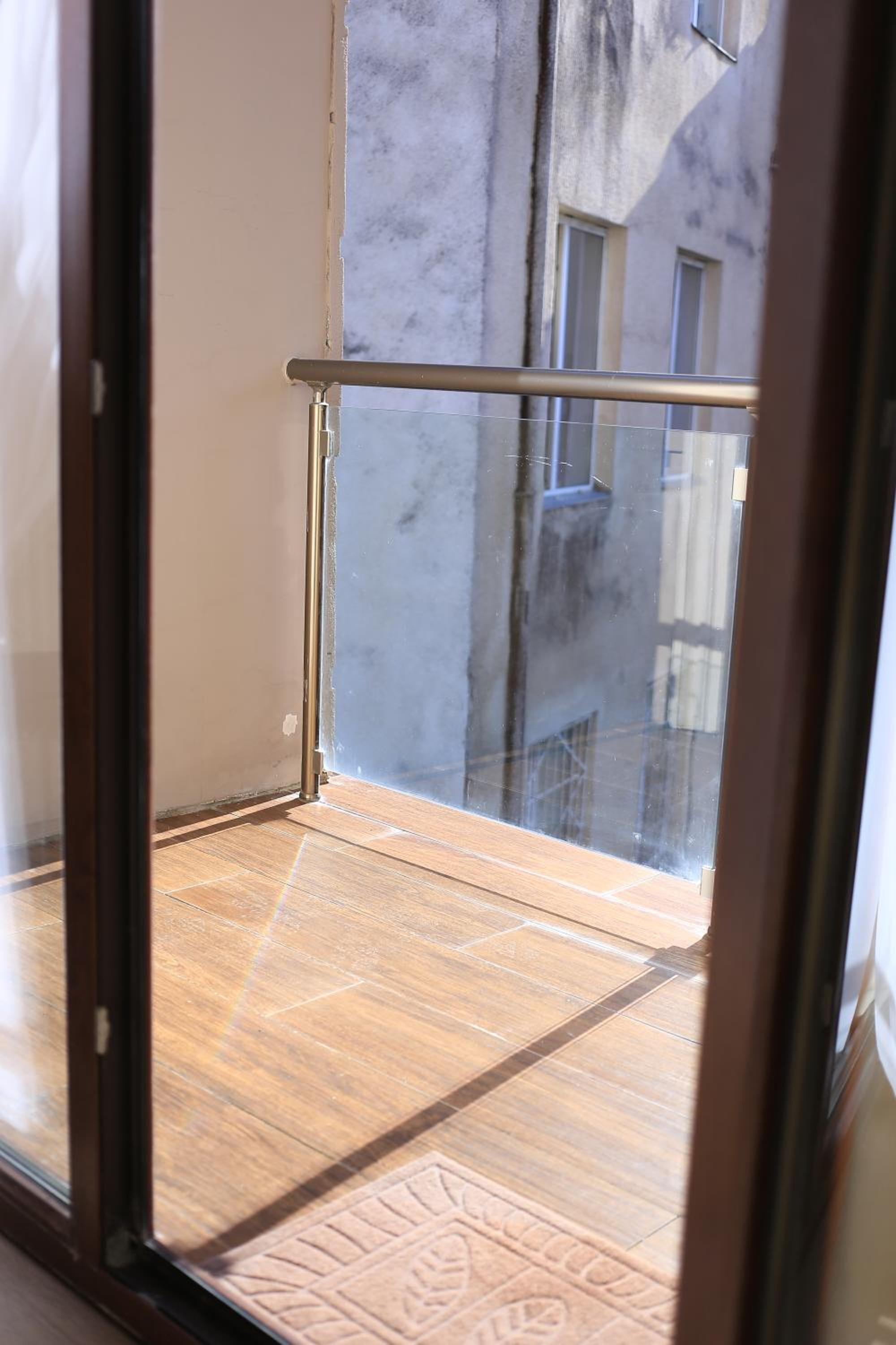 Downtown Apartment