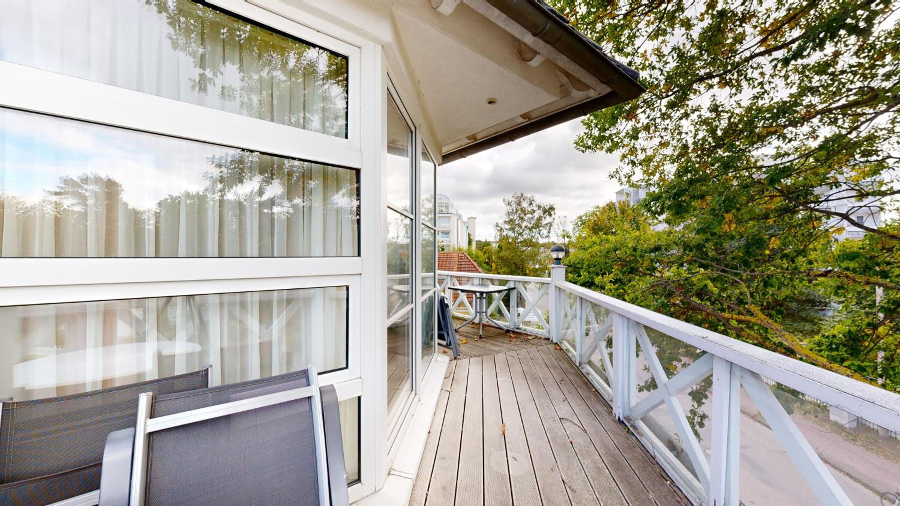 FeWo direkt am Strand , mit Balkon und seitlichem Meerblick, Haus Strelasund, Binz