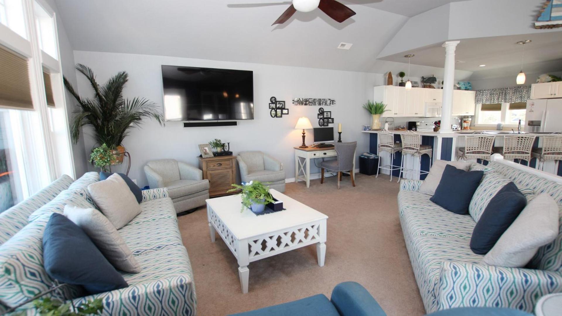 Oceanside, Hot Tub, Dogs Welcome, Community Pool, BU13B, Tropical Dreams B view 5