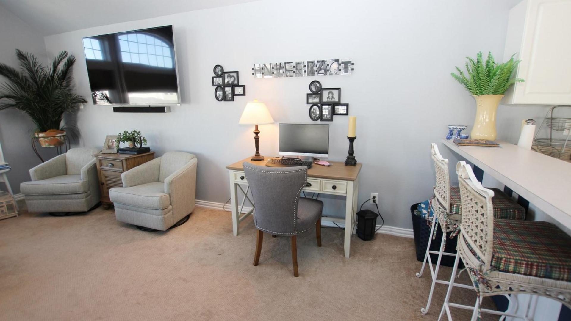 Photo 6
