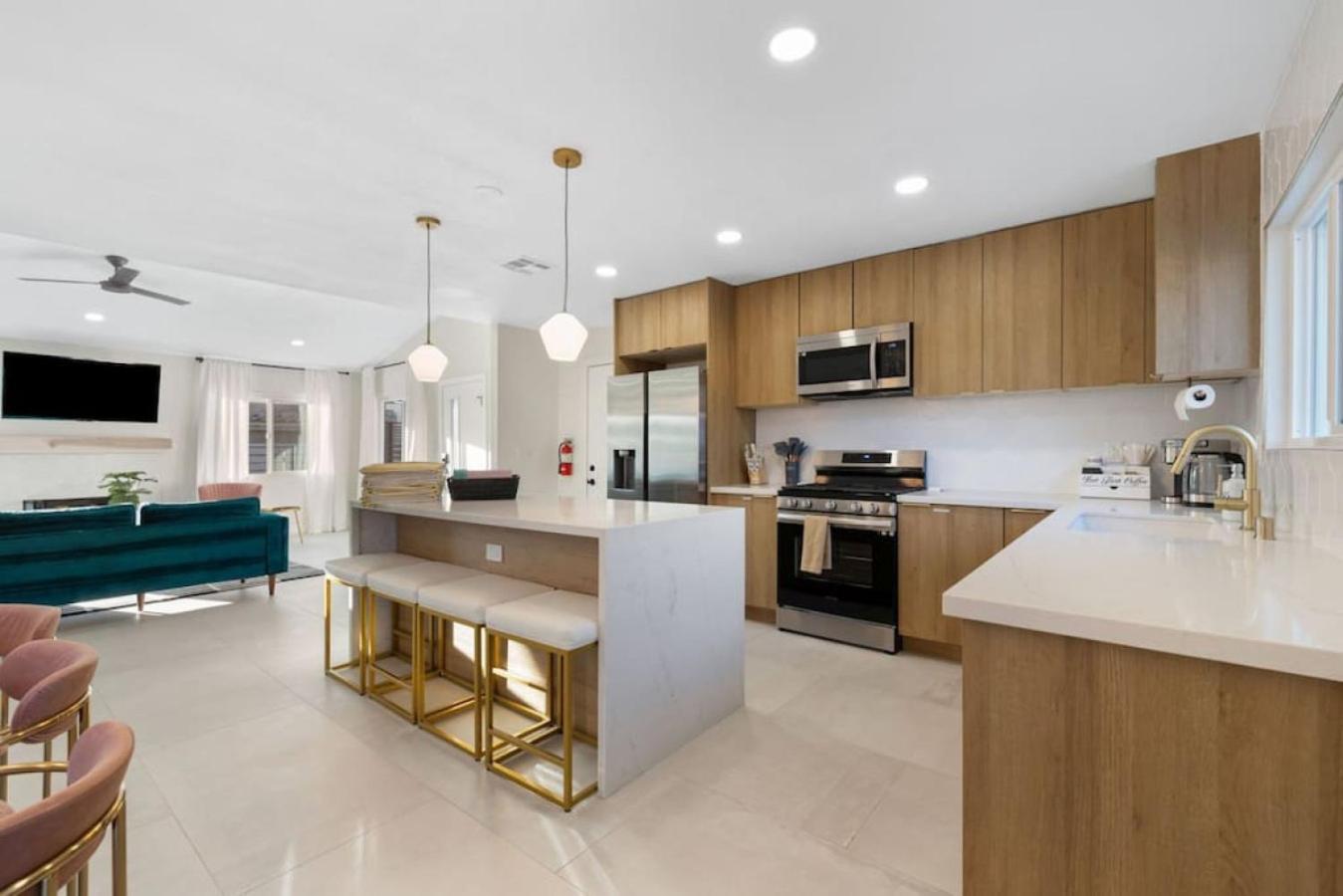 Rather Be Designer Casa by Rather Be Properties view 3
