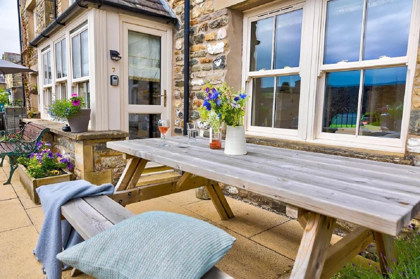 Howgills Apartments