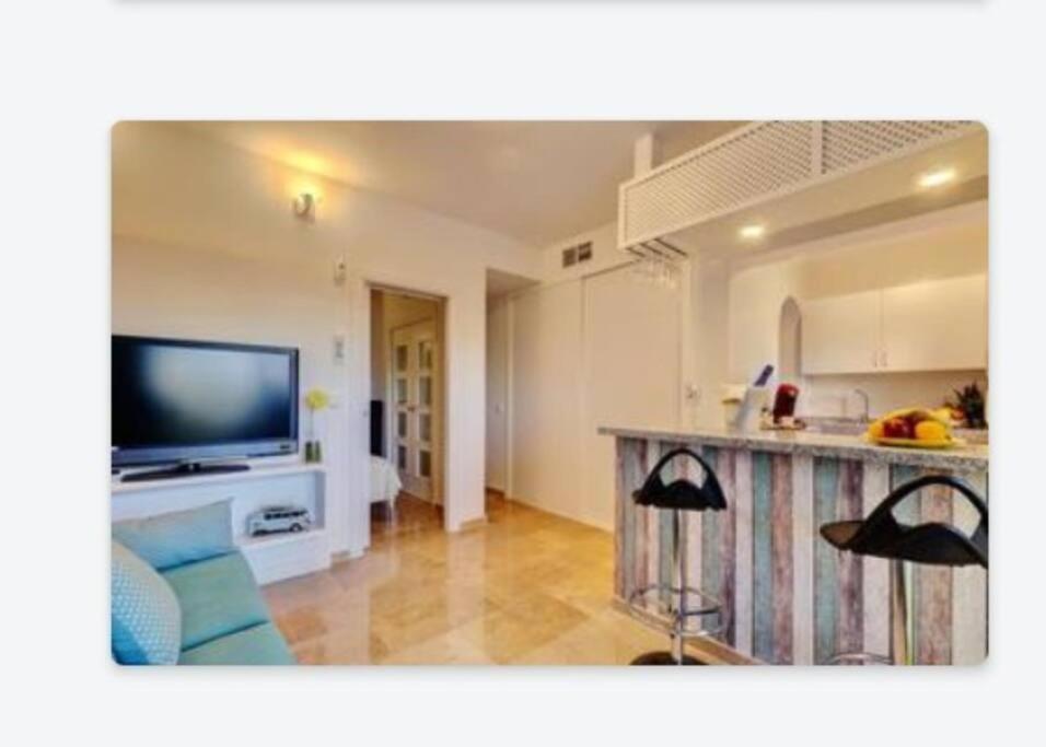 Apartamento sol y playa 805