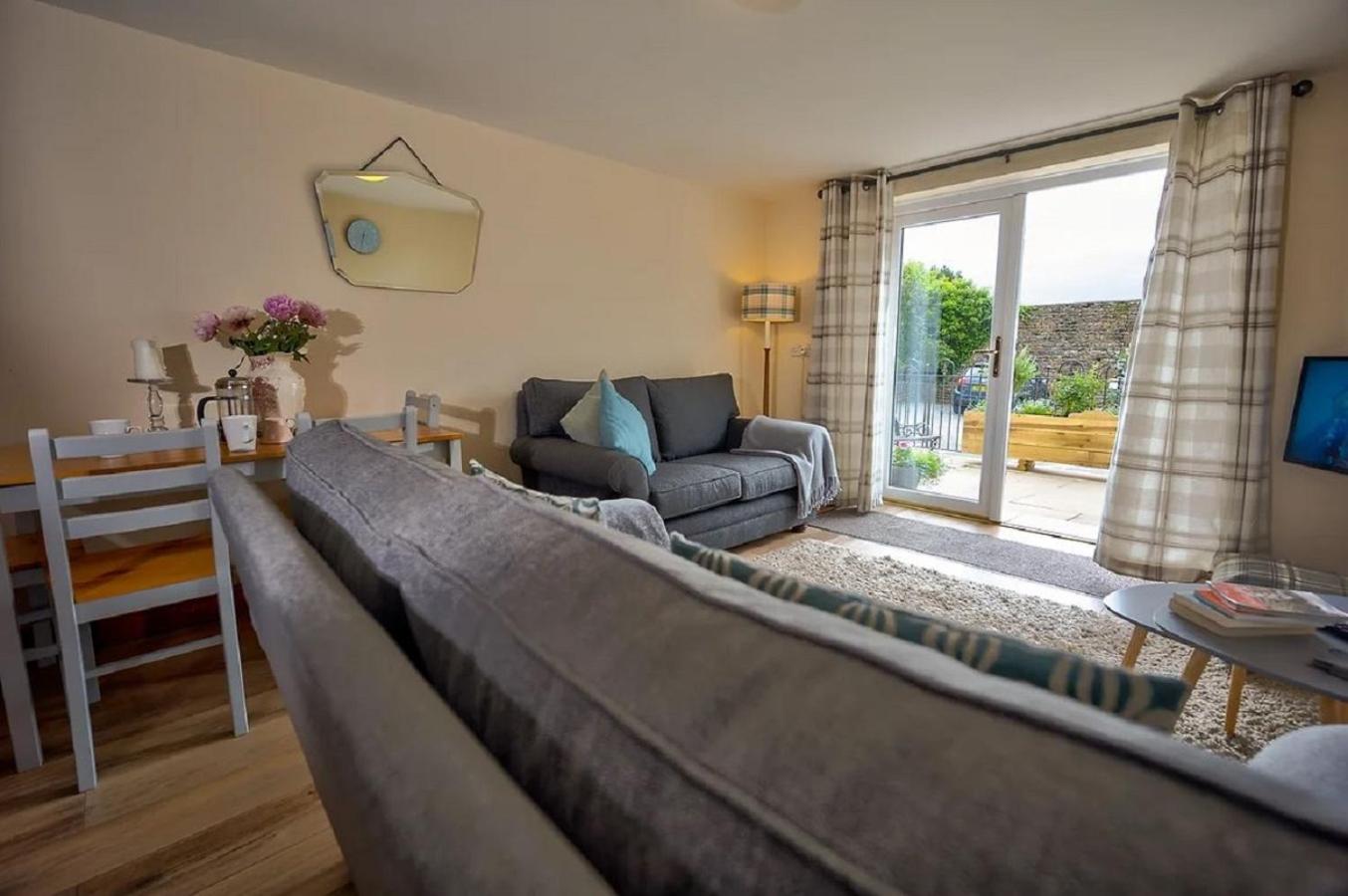 Howgills Apartments