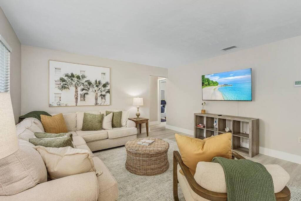Naples Golf Front Luxe Home, Htd Pool, Golf Available at Quail Run view 4