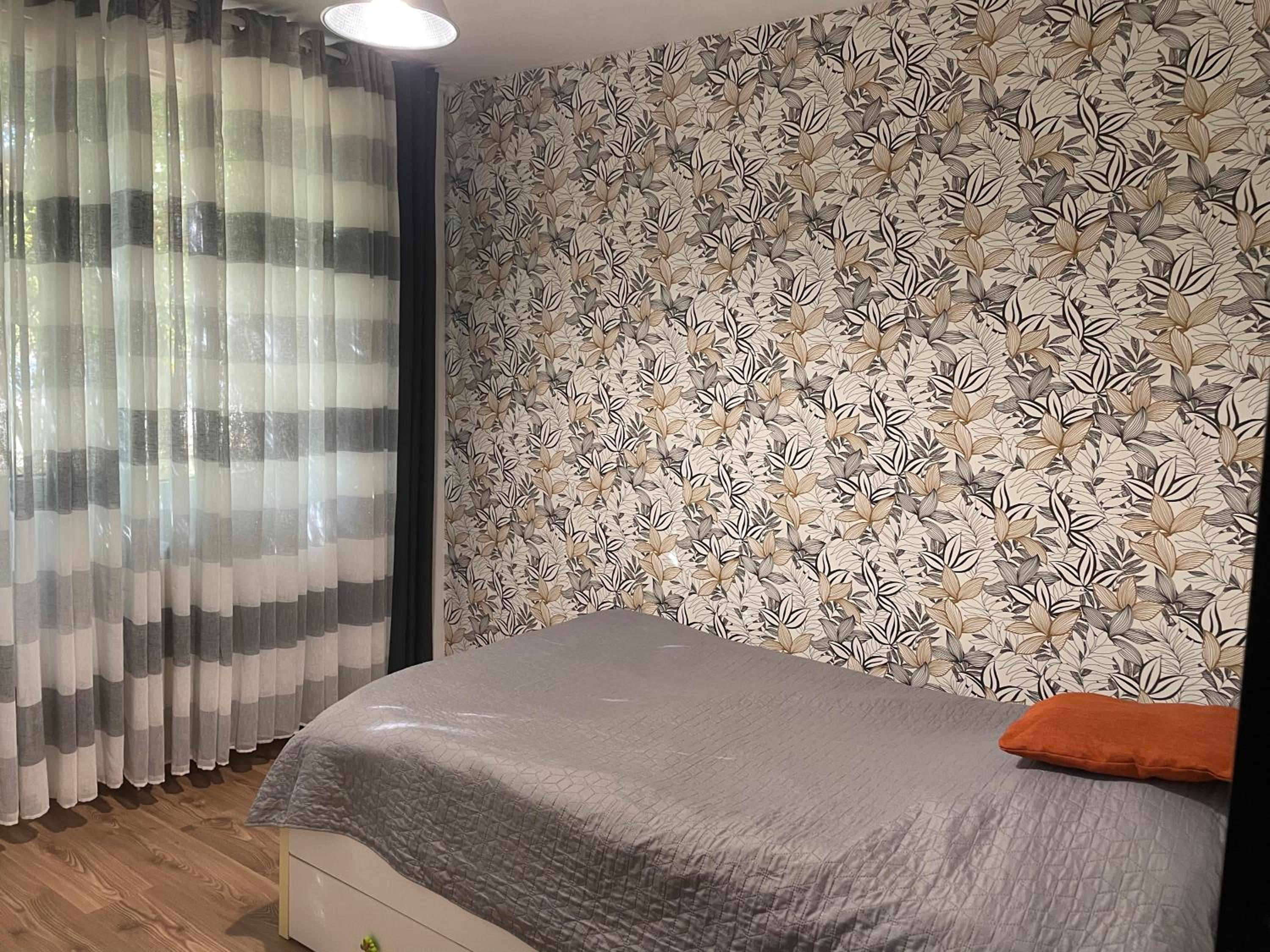Thias Apartment -parter, langa spitalul Marie Curie