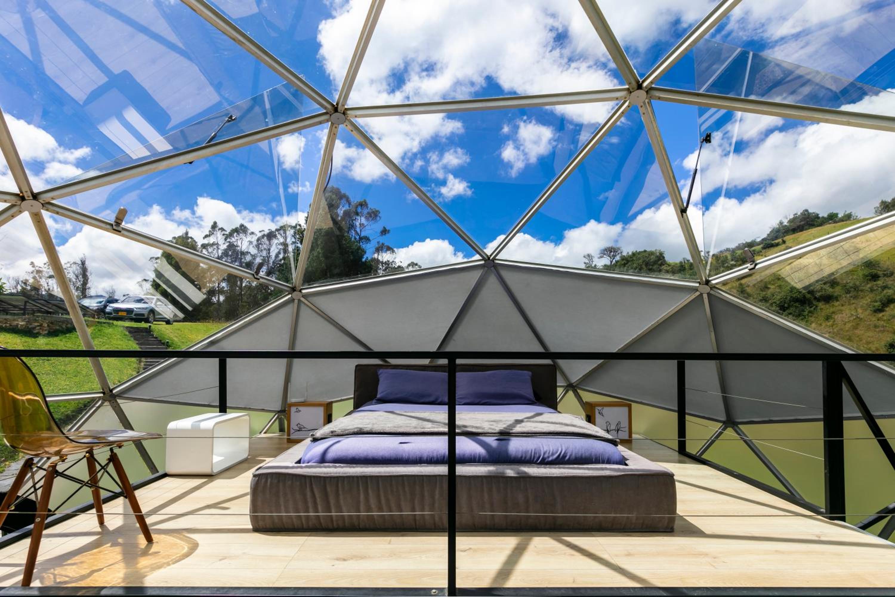 Mirror Glamping view 4