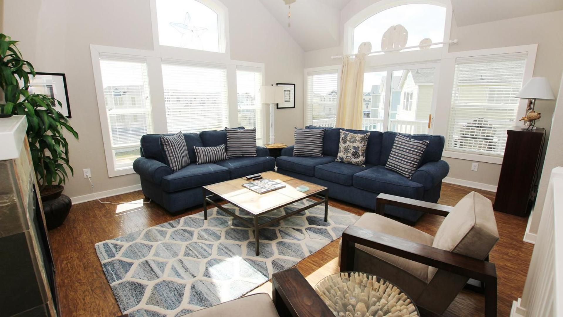 Oceanside, 4 Bedrooms, Yard, Hot Tub, Community Pool, CB39, Sandy Toes