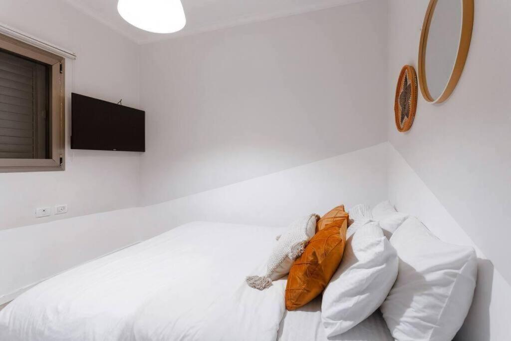 1Bedroom Suite Yona Hotel with shelter