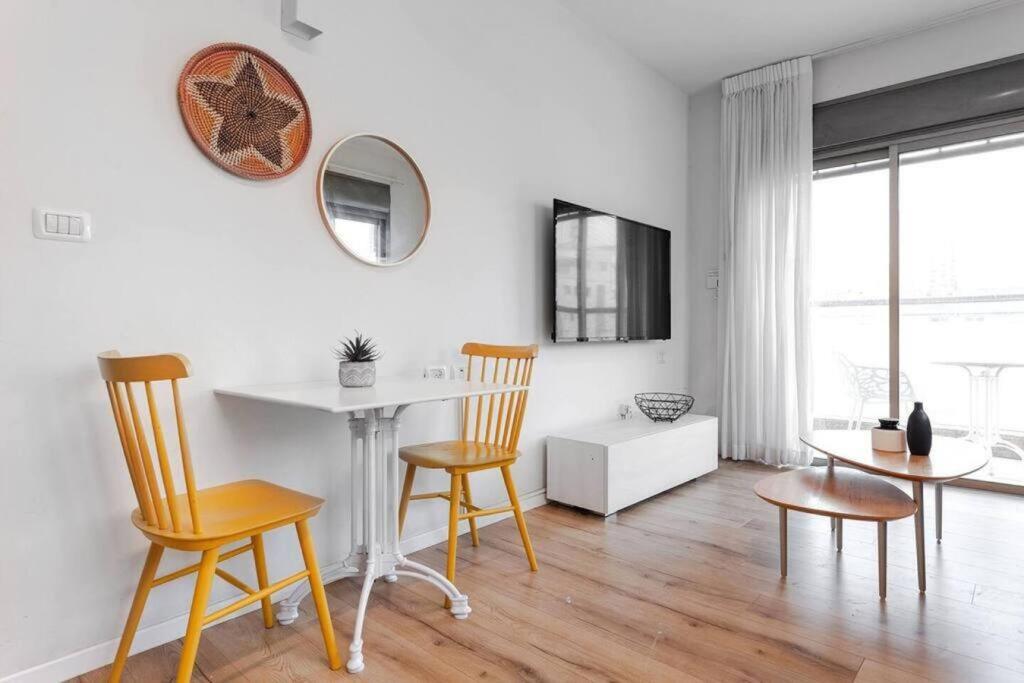1Bedroom Suite Yona Hotel with shelter