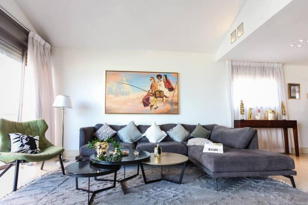 2Bedroom Suite Penthouse with shelter YonaHotel view 5