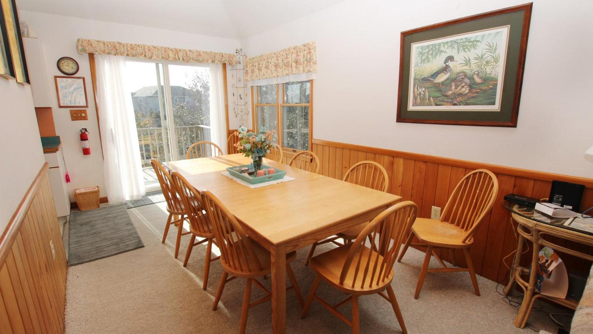 Oceanside, Dogs Welcome, Easy walk to the Beach, CD12, Marsh Rose Cottage view 5