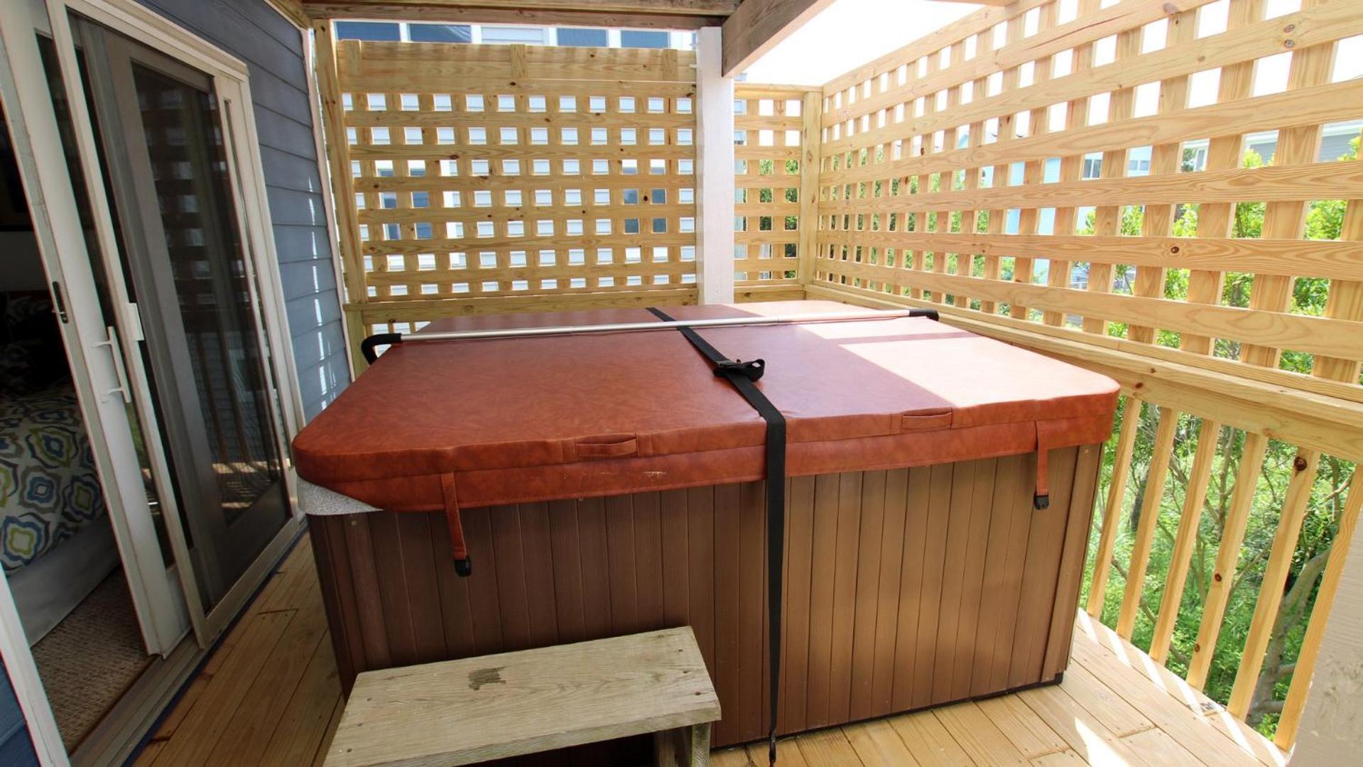 CP2, The Green Wave- Oceanside, Hot Tub, Pool Table, Community Pool view 2