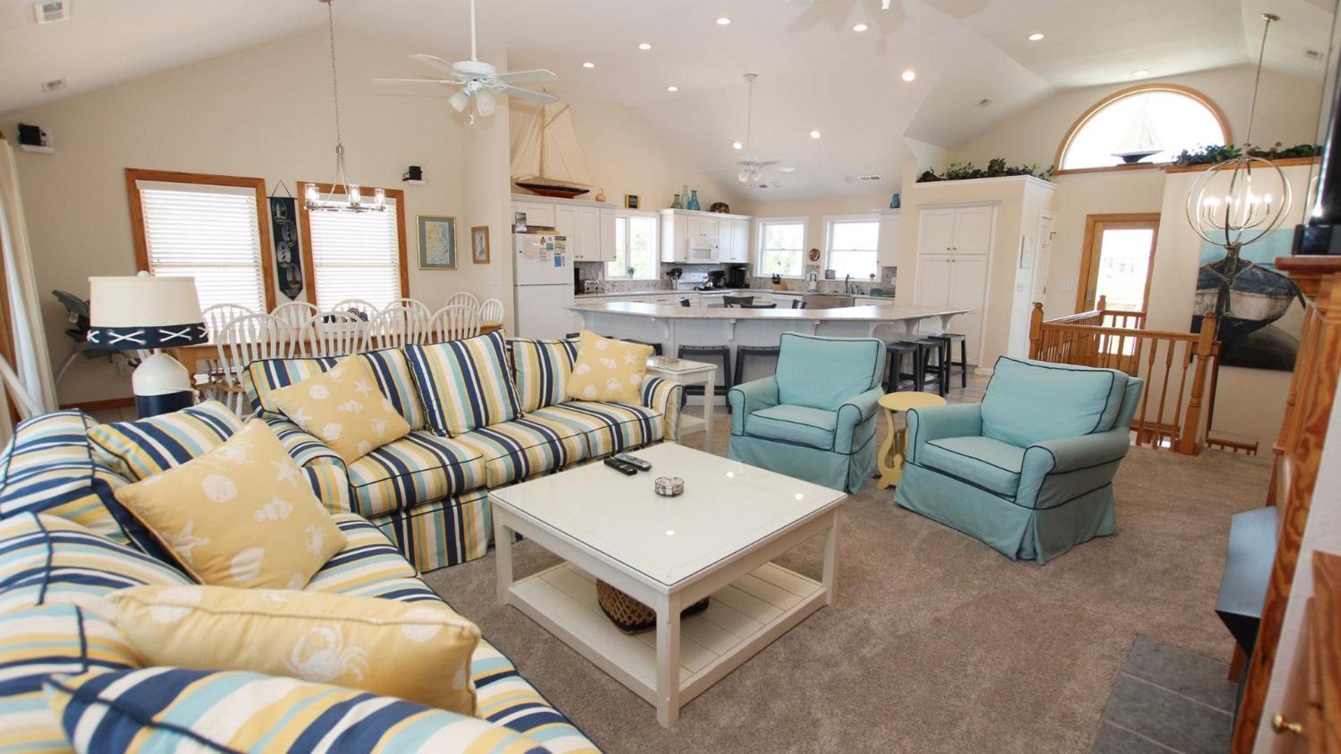 CP2, The Green Wave- Oceanside, Hot Tub, Pool Table, Community Pool view 5