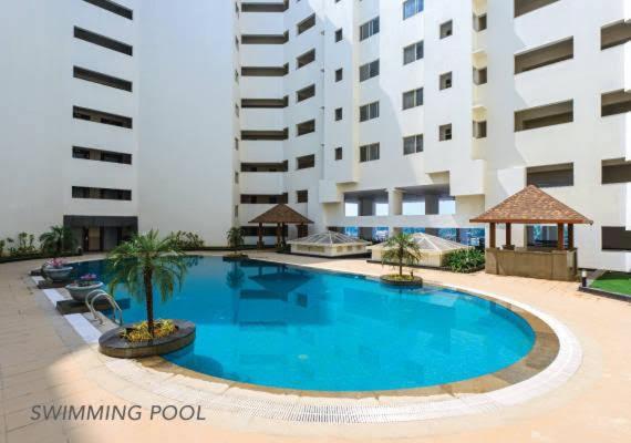 Serene Living at Marine drive at Kochi view 2