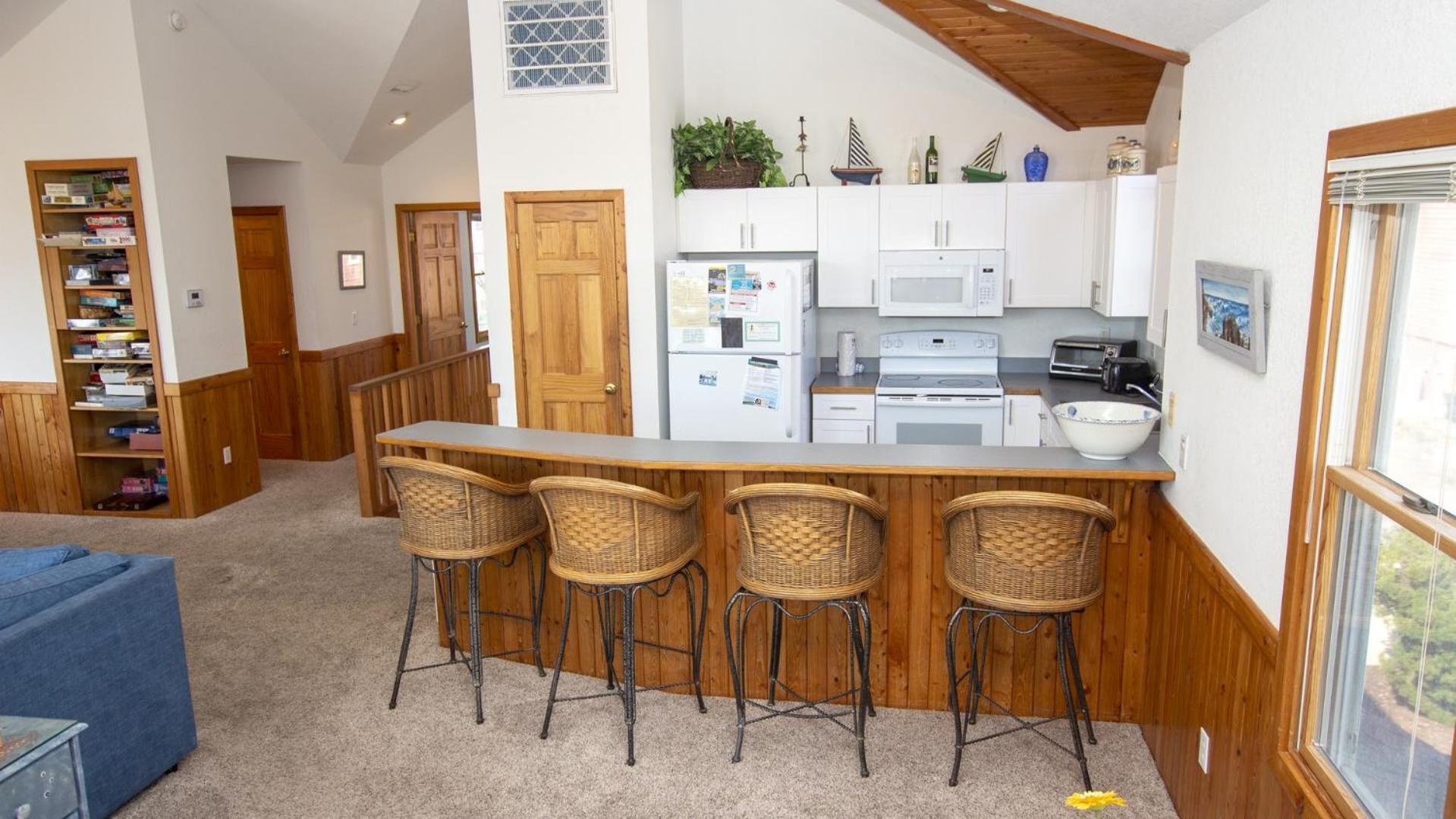 Oceanside, Hot Tub, Close to beach, Community Pool, CP5, Easy Breezes view 5